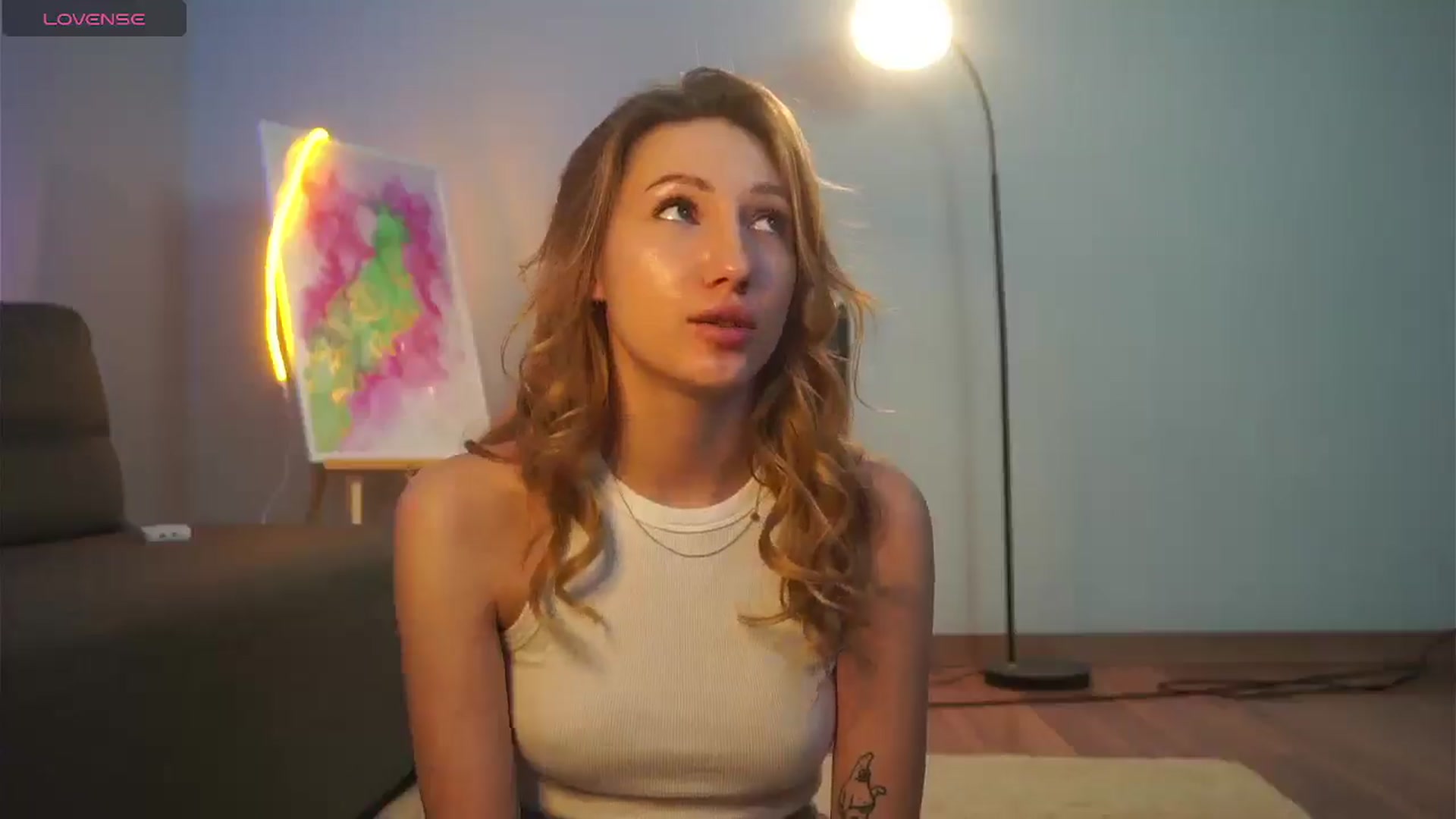 Gallery image thumbnail from LovelyGin's myfreecams stream on, 03/14/2025, 15:20 image 15 of 20