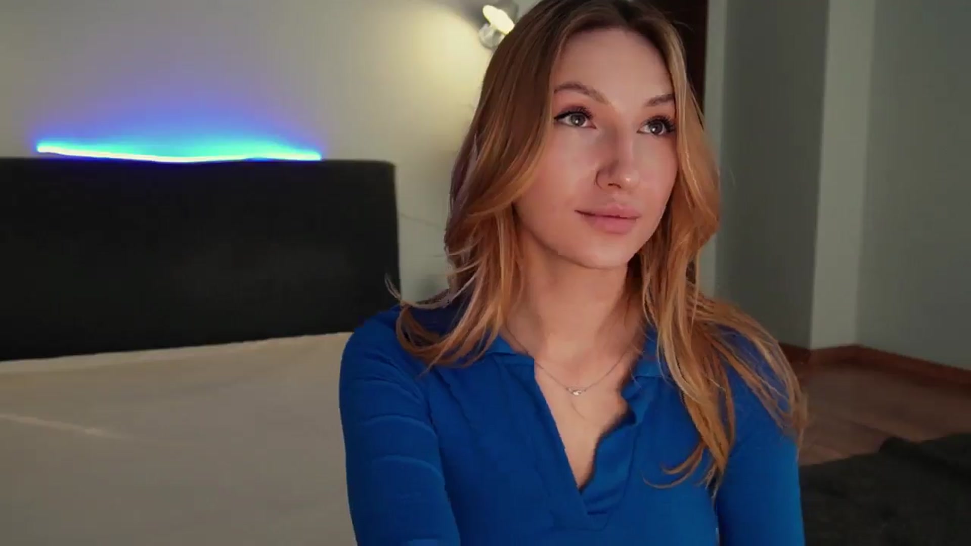 Gallery image thumbnail from LovelyGin's myfreecams stream on, 03/18/2025, 15:29 image 19 of 20