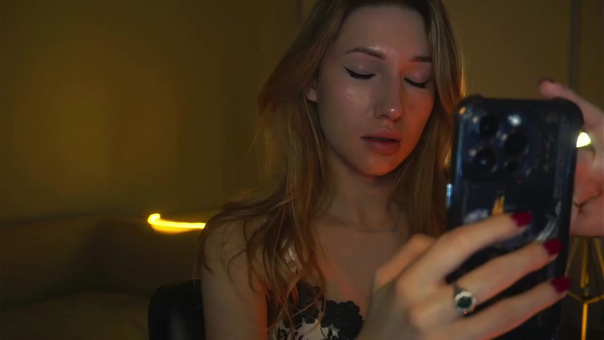 Gallery image thumbnail from LovelyGin's myfreecams stream on, 03/20/2025, 16:31 image 17 of 20