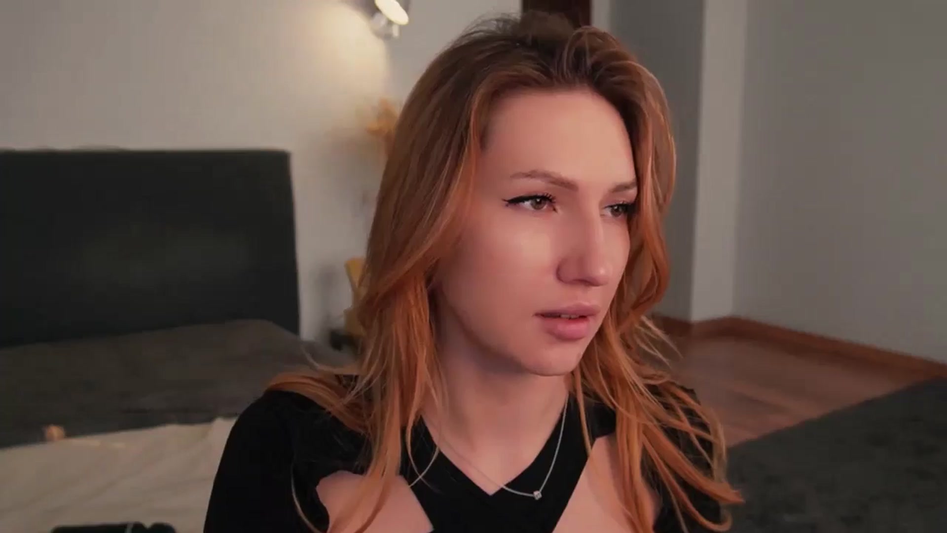 Gallery image thumbnail from LovelyGin's myfreecams stream on, 03/21/2025, 16:35 image 2 of 20
