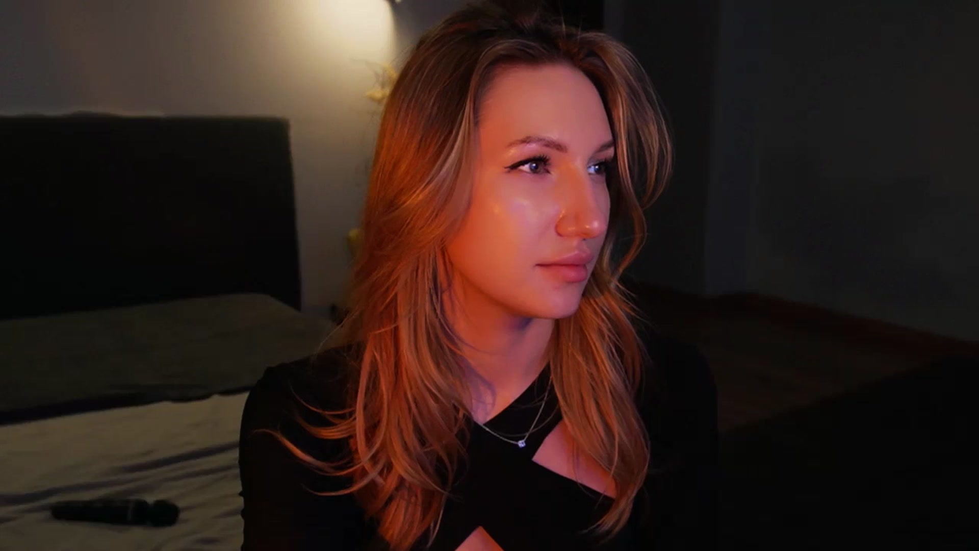 Gallery image thumbnail from LovelyGin's myfreecams stream on, 03/21/2025, 16:35 image 14 of 20