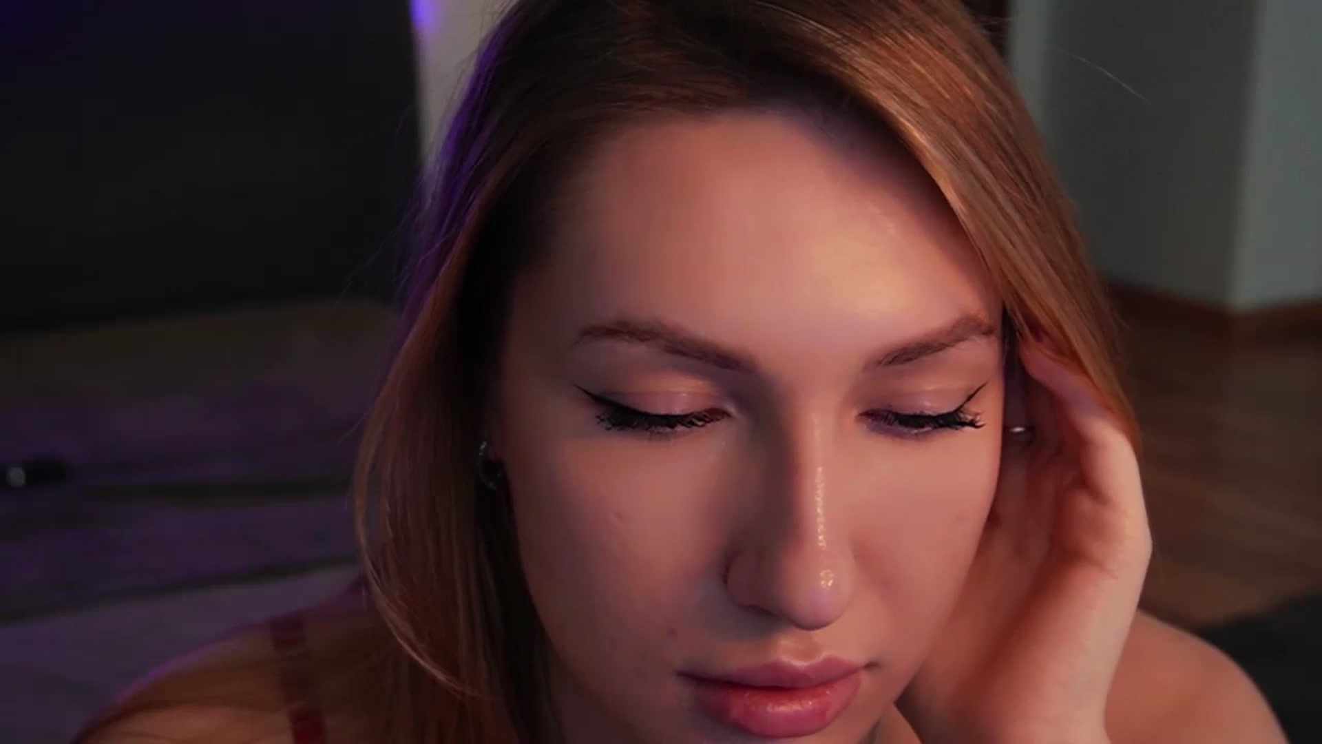 Gallery image thumbnail from LovelyGin's myfreecams stream on, 04/02/2025, 16:17 image 7 of 20