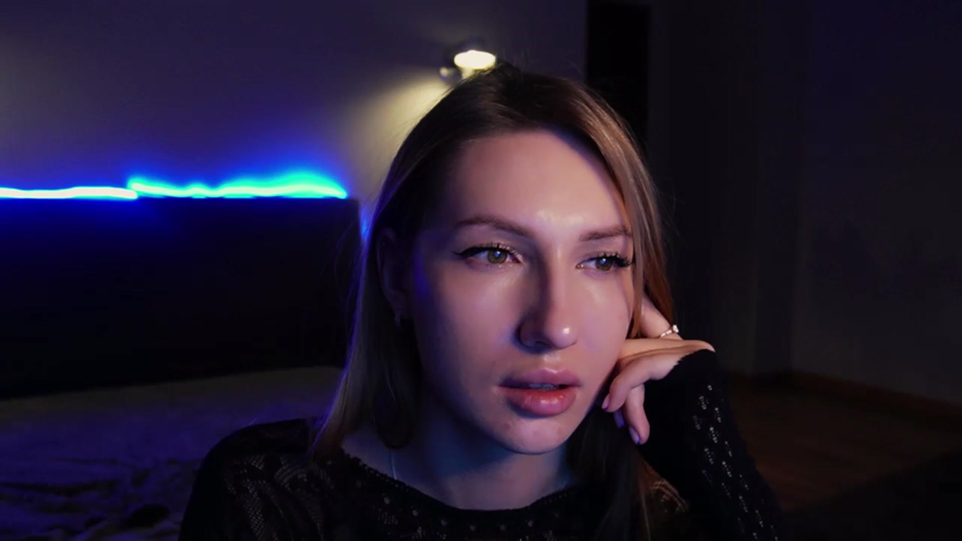 Gallery image thumbnail from LovelyGin's myfreecams stream on, 04/02/2025, 17:27 image 3 of 20
