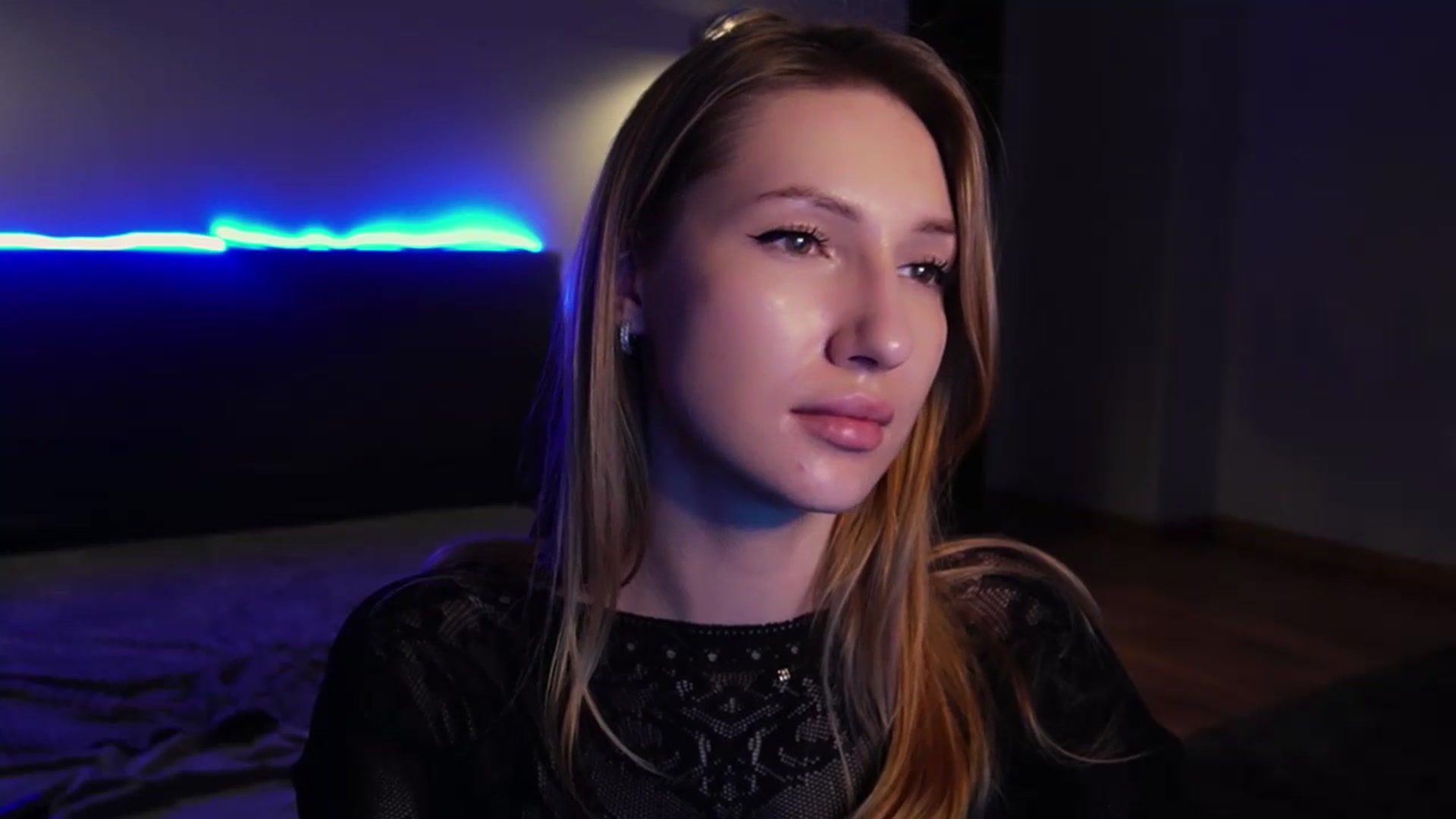 Gallery image thumbnail from LovelyGin's myfreecams stream on, 04/02/2025, 17:27 image 16 of 20