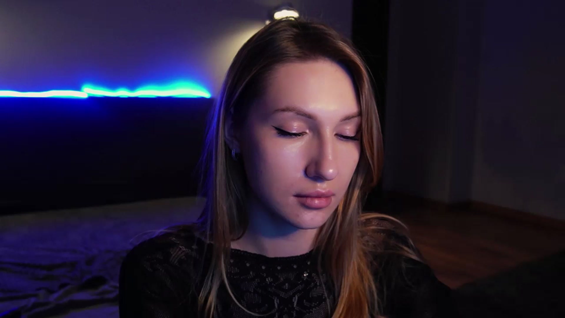 Gallery image thumbnail from LovelyGin's myfreecams stream on, 04/02/2025, 17:27 image 11 of 20