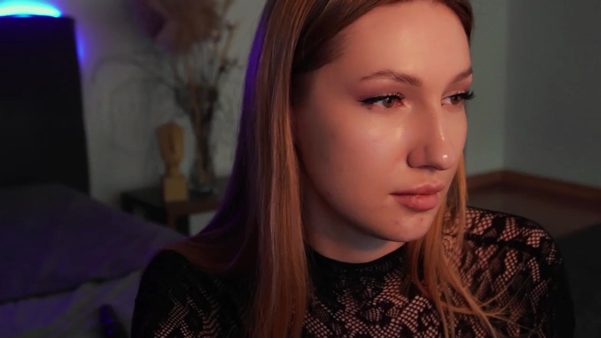 Gallery image thumbnail from LovelyGin's myfreecams stream on, 04/07/2025, 15:37 image 15 of 20