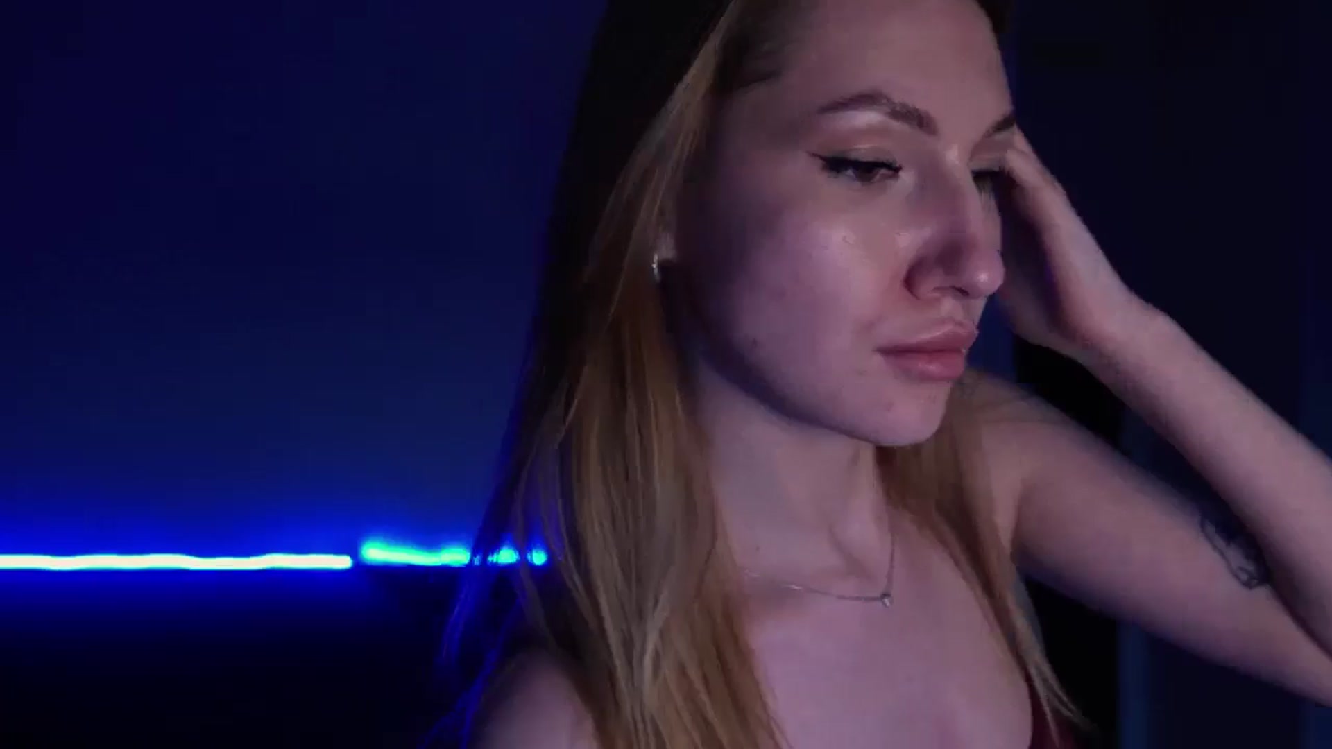 Gallery image thumbnail from LovelyGin's myfreecams stream on, 04/08/2025, 18:47 image 5 of 20