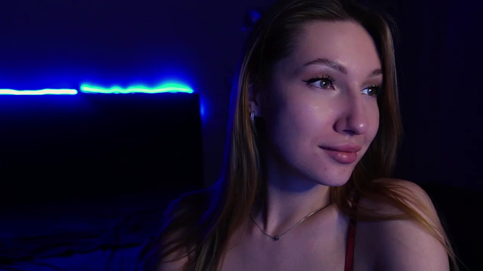 Gallery image thumbnail from LovelyGin's myfreecams stream on, 04/08/2025, 18:47 image 8 of 20