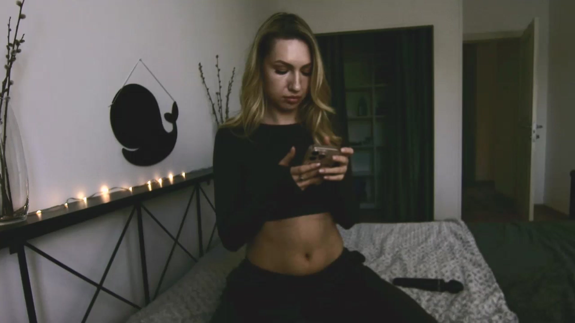 Gallery image thumbnail from LovelyGin's myfreecams stream on, 05/08/2025, 16:53 image 1 of 20
