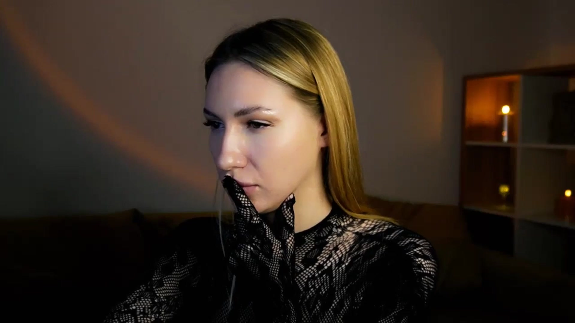 Gallery image thumbnail from LovelyGin's myfreecams stream on, 05/12/2025, 18:14 image 16 of 20