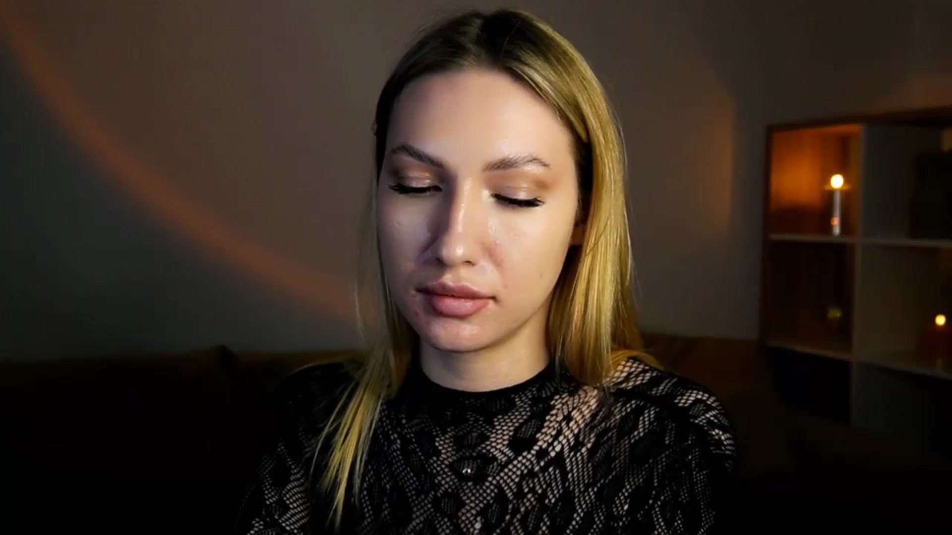 Gallery image thumbnail from LovelyGin's myfreecams stream on, 05/12/2025, 18:14 image 19 of 20