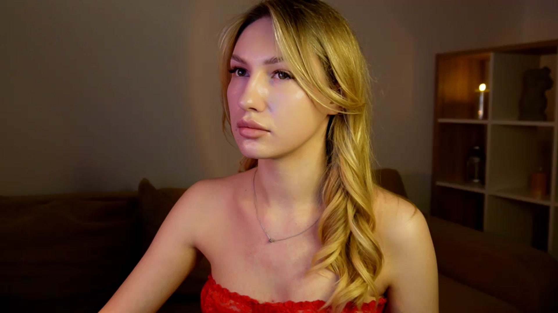 Gallery image thumbnail from LovelyGin's myfreecams stream on, 05/14/2025, 13:02 image 2 of 20