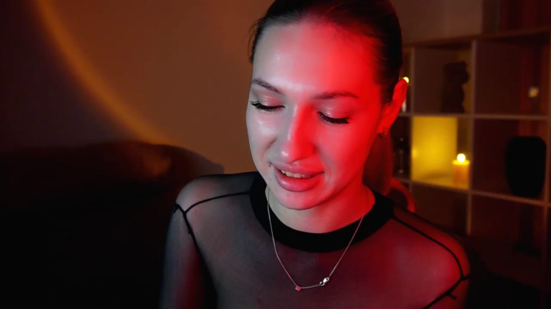 Gallery image thumbnail from LovelyGin's myfreecams stream on, 05/15/2025, 19:03 image 17 of 20