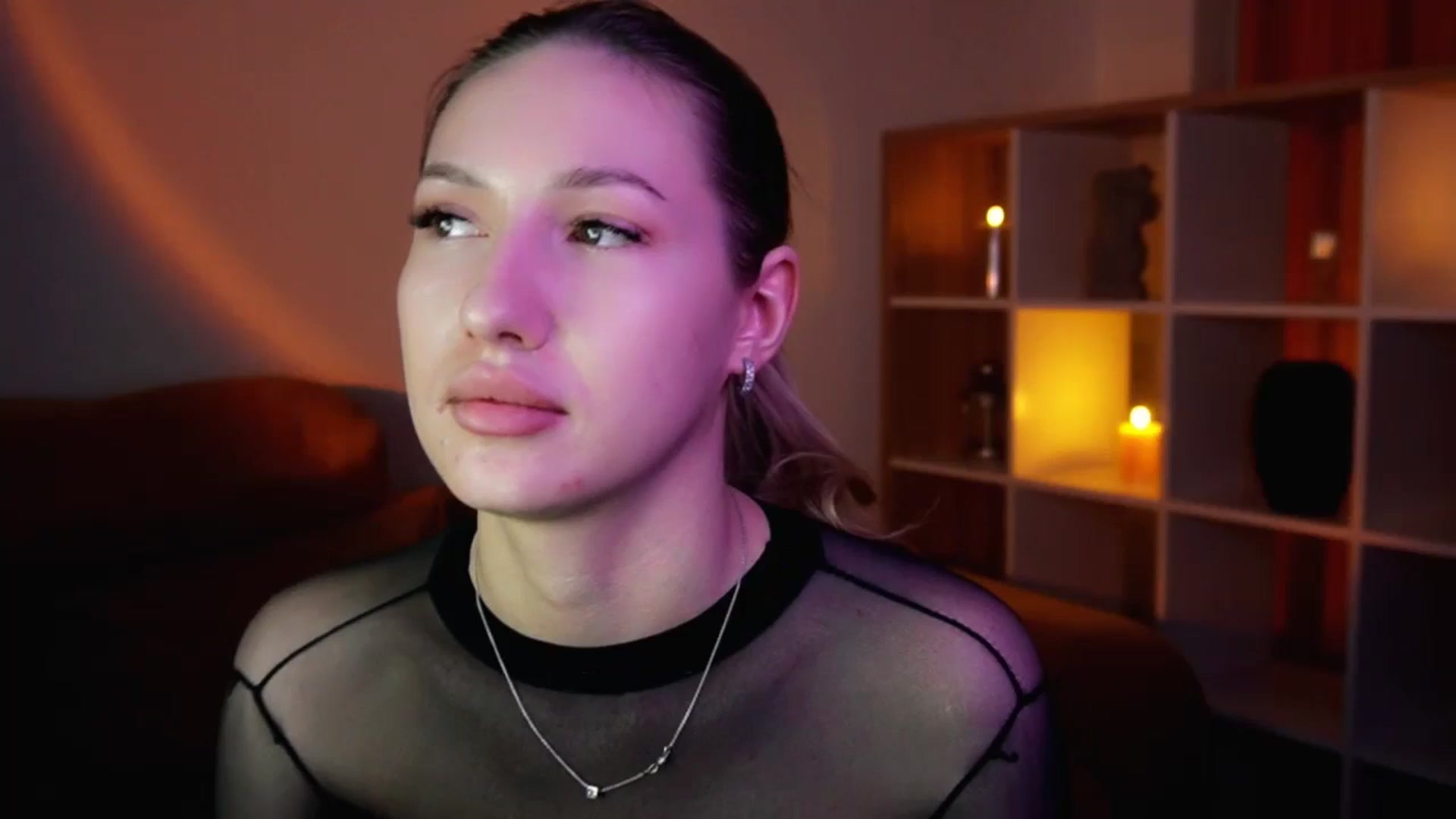 Gallery image thumbnail from LovelyGin's myfreecams stream on, 05/15/2025, 19:03 image 4 of 20