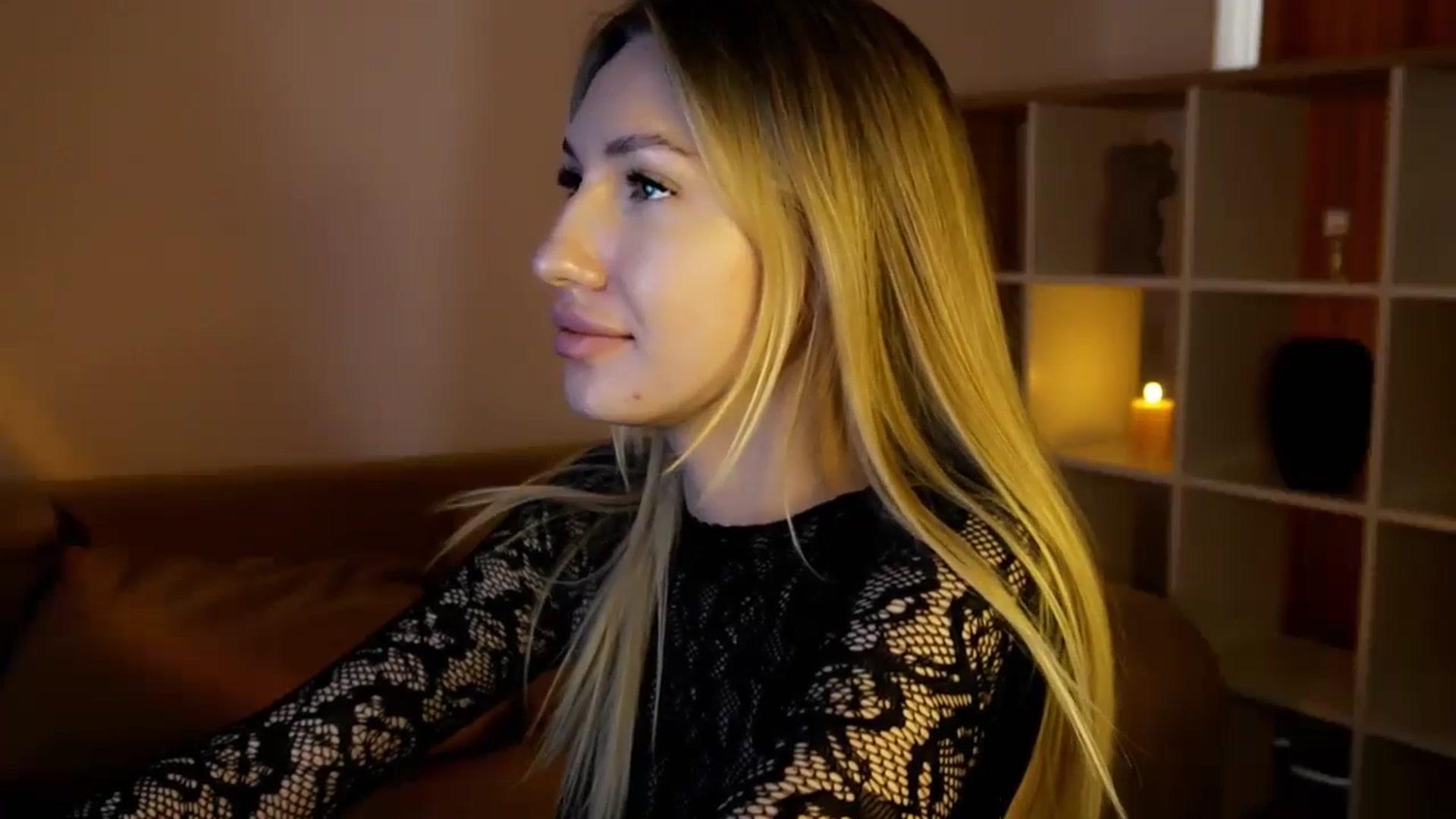 Gallery image thumbnail from LovelyGin's myfreecams stream on, 05/19/2025, 16:43 image 9 of 20