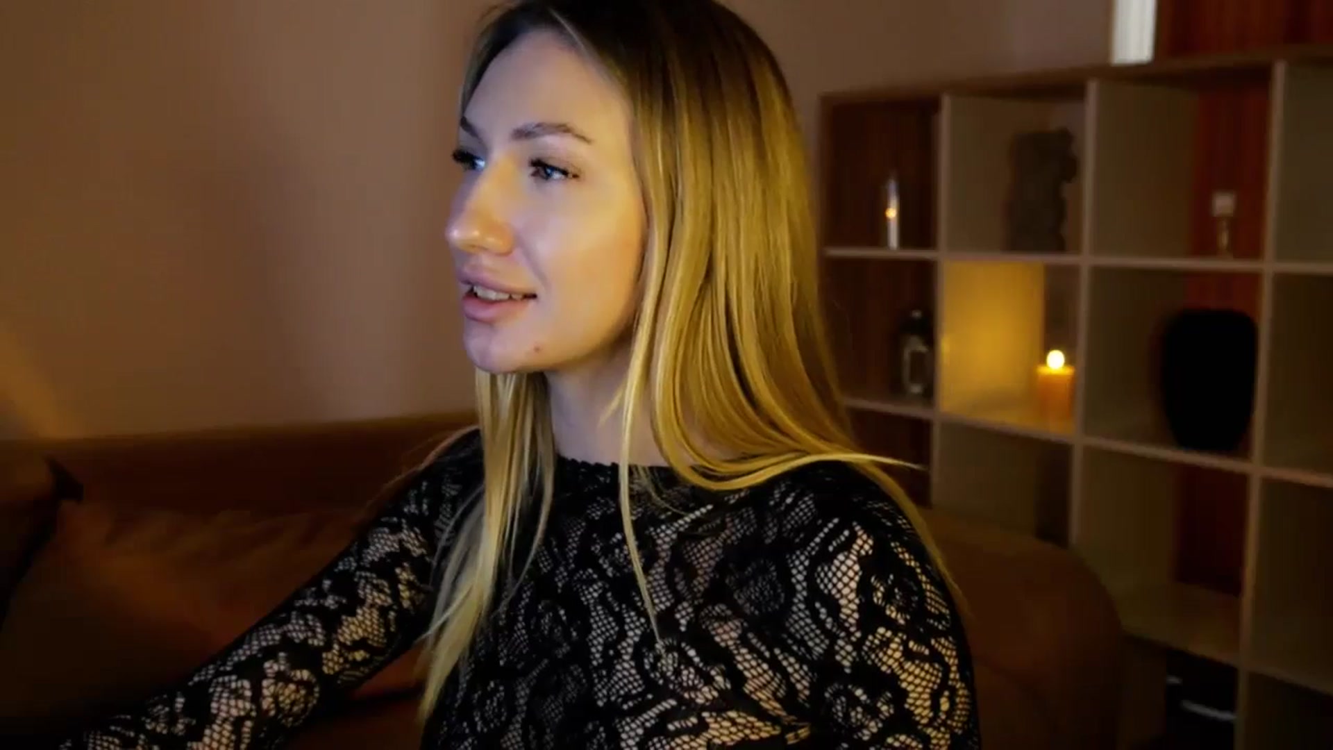 Gallery image thumbnail from LovelyGin's myfreecams stream on, 05/19/2025, 16:43 image 7 of 20