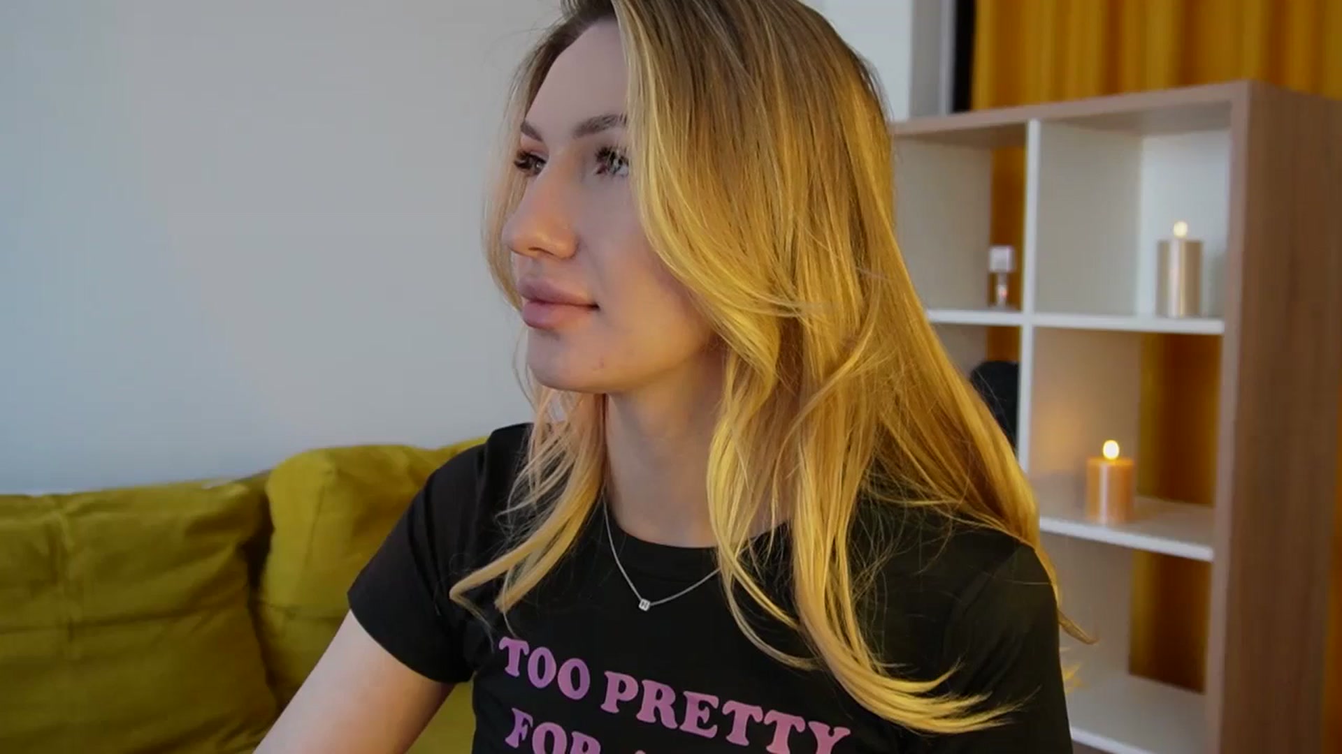 Gallery image thumbnail from LovelyGin's myfreecams stream on, 05/20/2025, 13:17 image 10 of 20