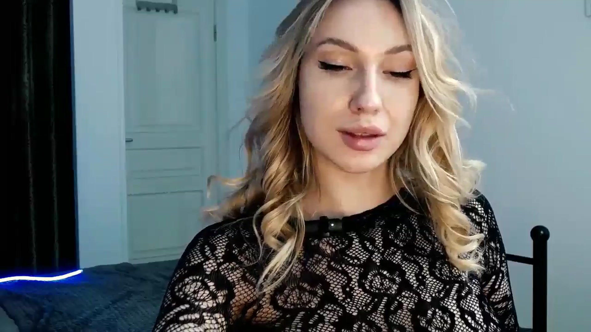 Gallery image thumbnail from LovelyGin's myfreecams stream on, 05/27/2025, 14:41 image 14 of 20