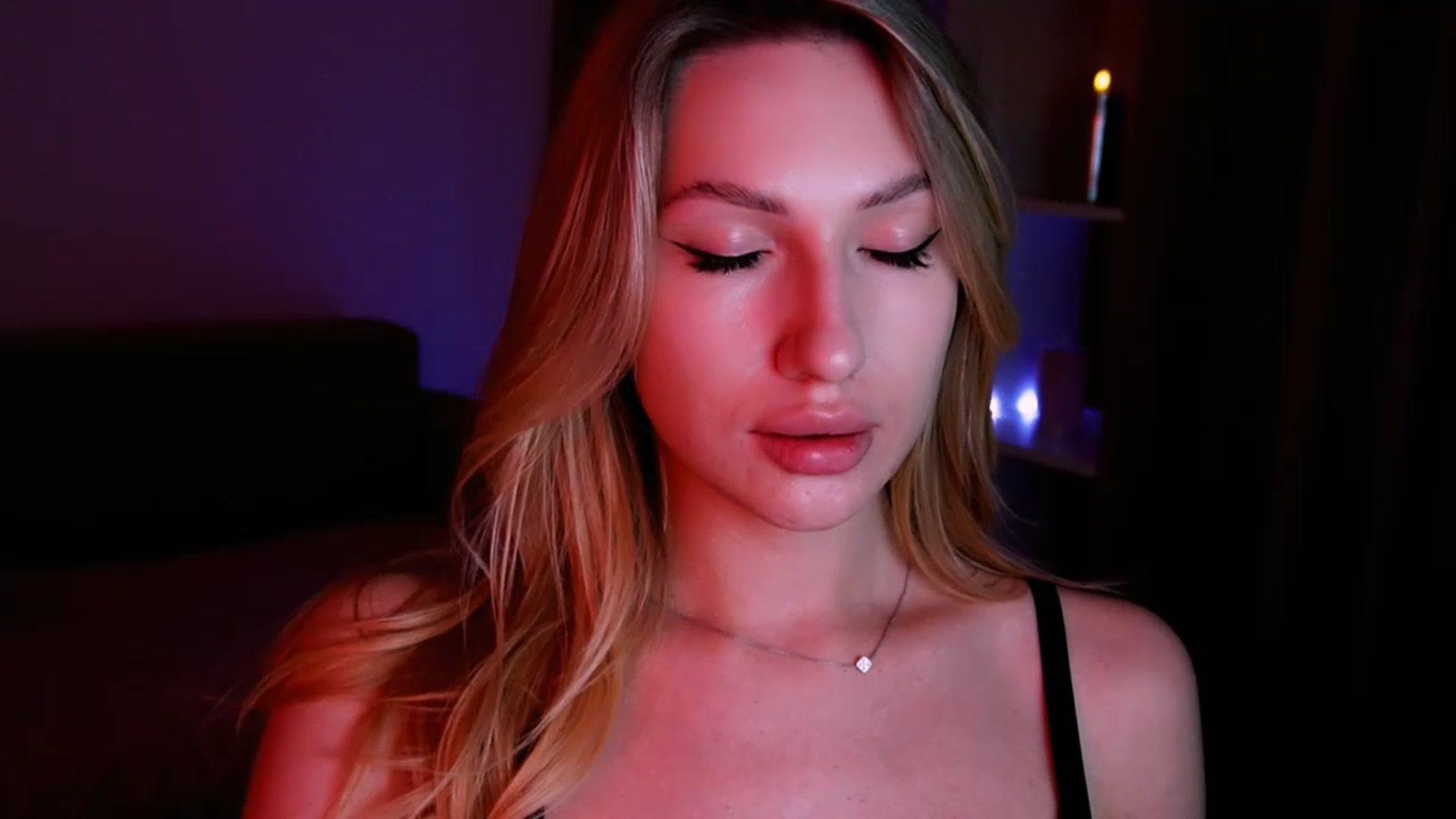 Gallery image thumbnail from LovelyGin's myfreecams stream on, 05/30/2025, 16:37 image 20 of 20