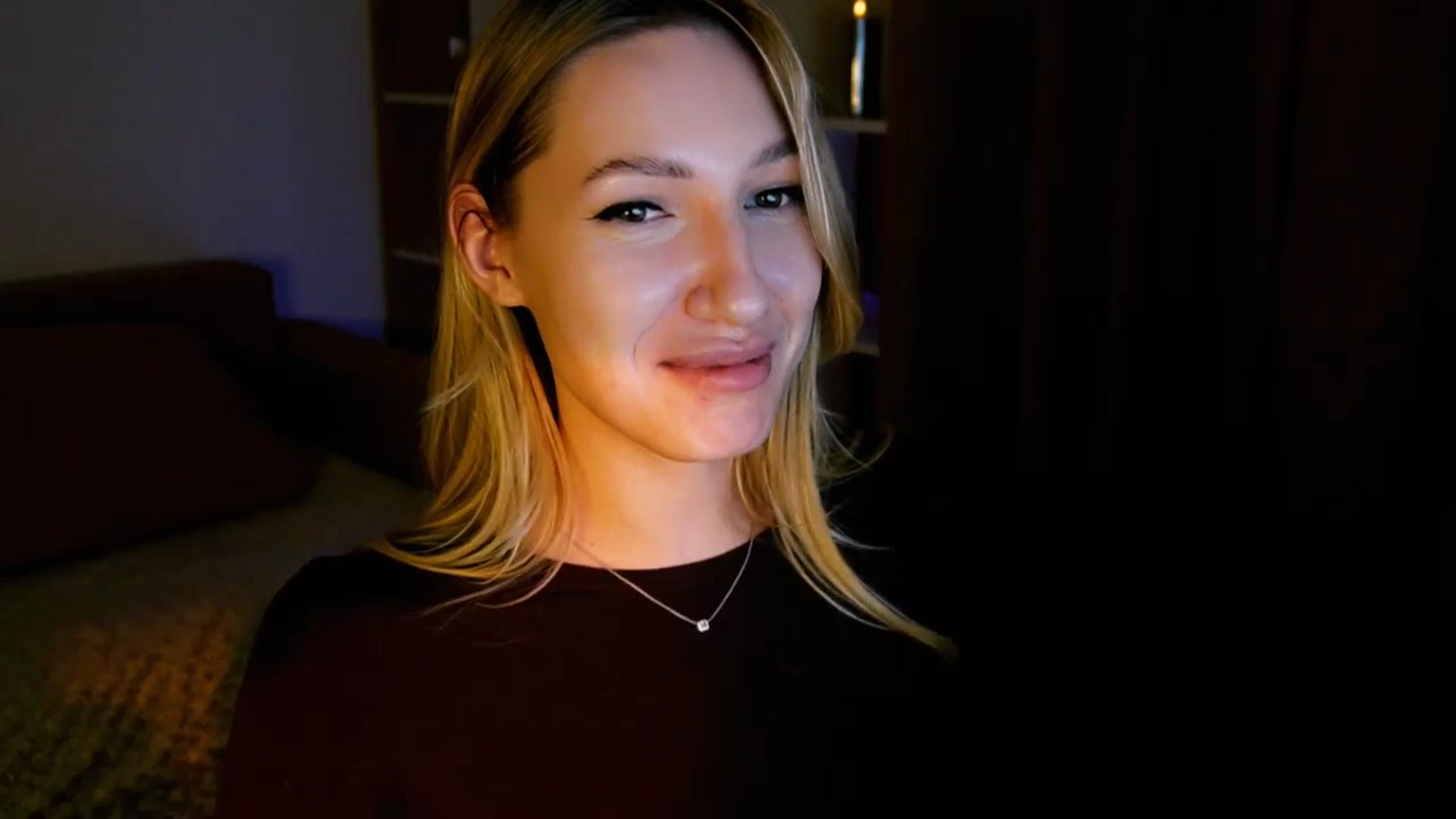 Gallery image thumbnail from LovelyGin's myfreecams stream on, 05/30/2025, 19:19 image 12 of 20