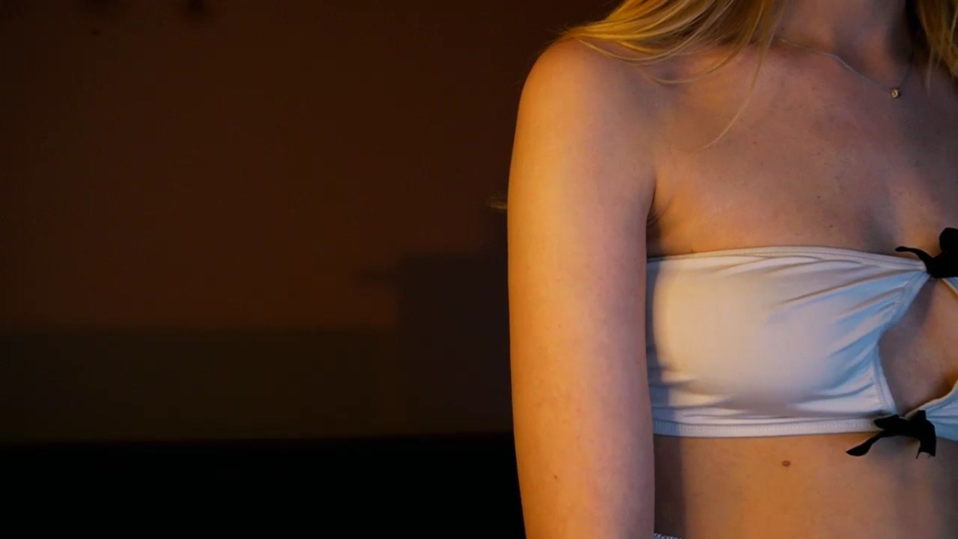 Gallery image thumbnail from LovelyGin's myfreecams stream on, 06/02/2025, 17:34 image 5 of 20
