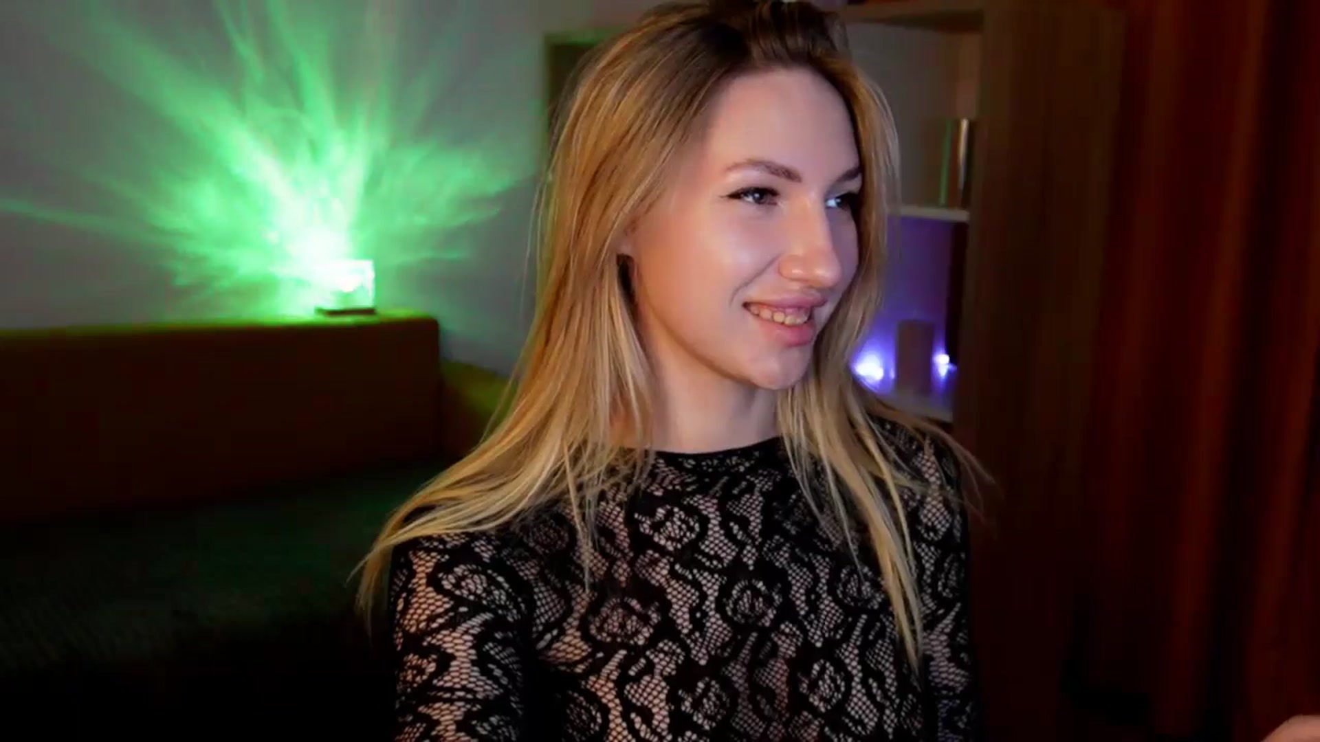 Gallery image thumbnail from LovelyGin's myfreecams stream on, 06/06/2025, 12:58 image 14 of 20