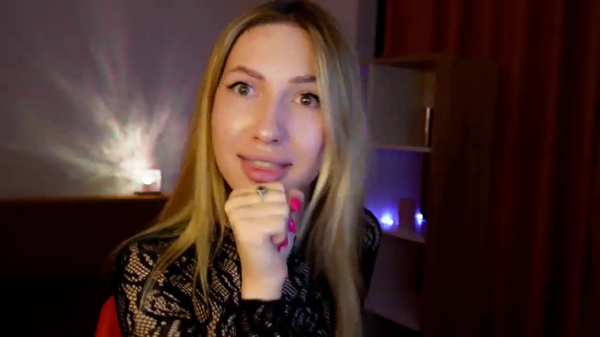 Gallery image thumbnail from LovelyGin's myfreecams stream on, 06/06/2025, 12:58 image 3 of 20