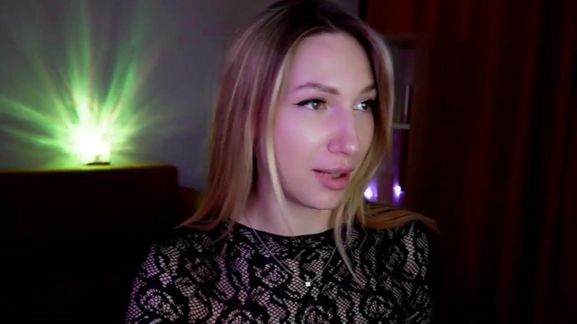 Gallery image thumbnail from LovelyGin's myfreecams stream on, 06/06/2025, 16:25 image 15 of 20