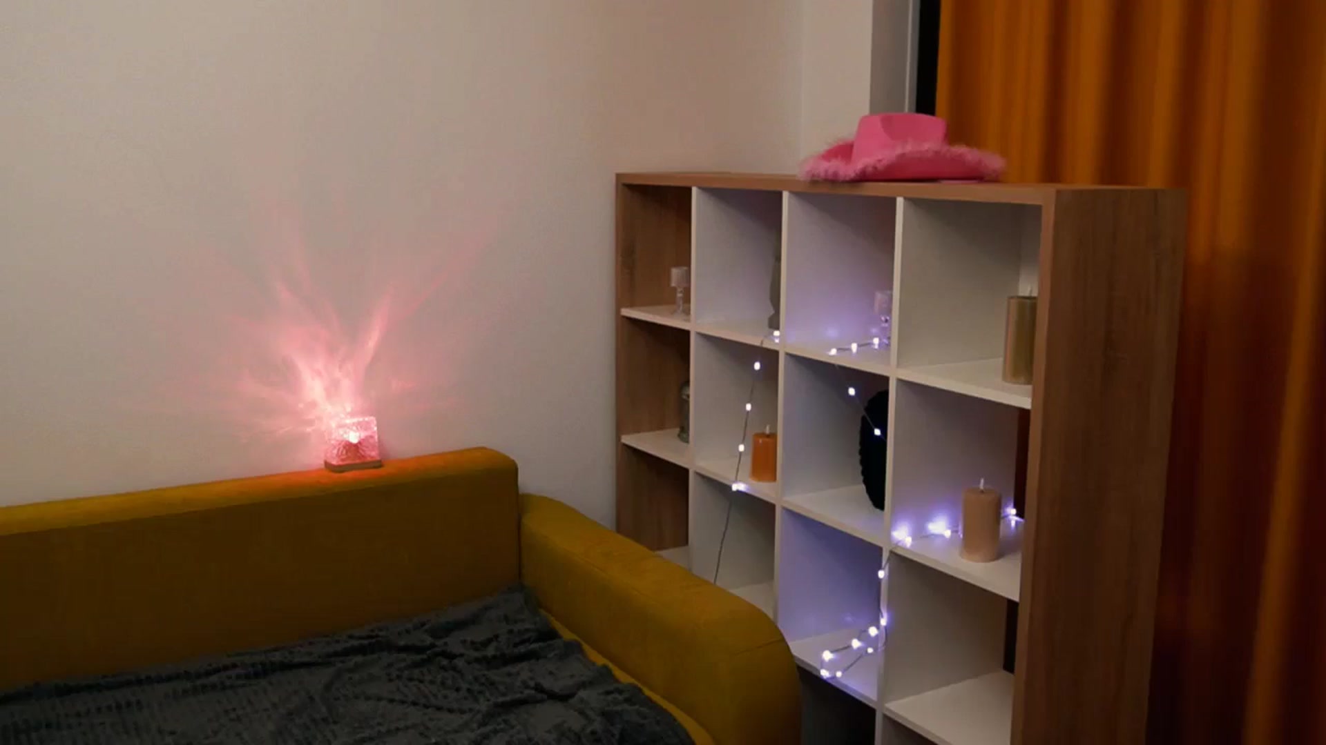 Gallery image thumbnail from LovelyGin's myfreecams stream on, 06/06/2025, 18:28 image 14 of 20