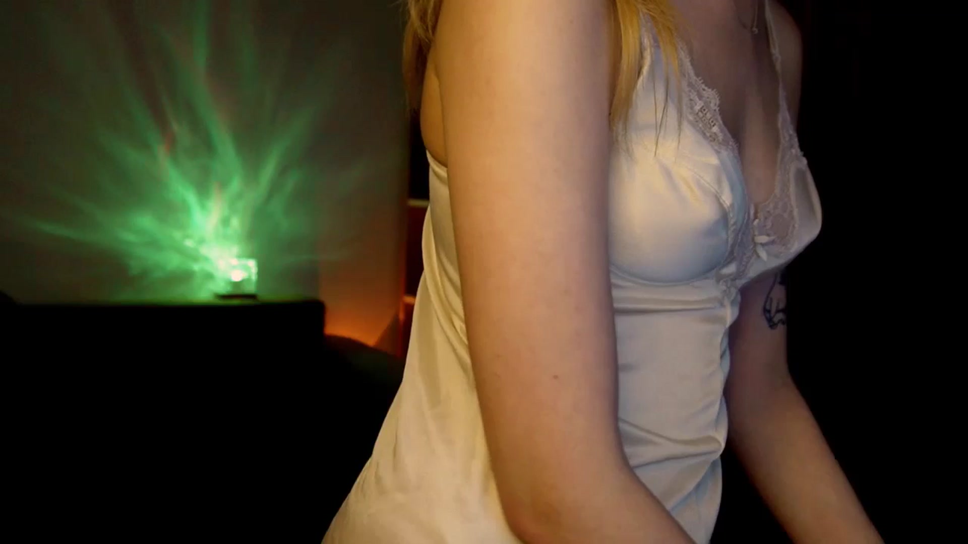 Gallery image thumbnail from LovelyGin's myfreecams stream on, 06/09/2025, 14:18 image 20 of 20