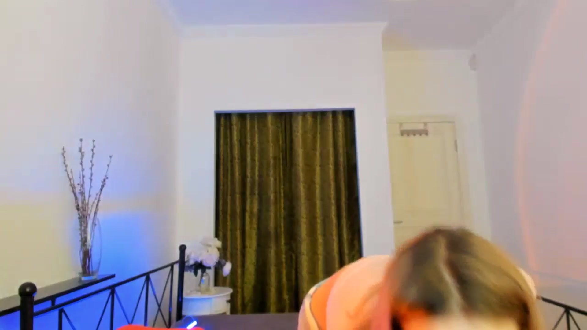 Gallery image thumbnail from LovelyGin's myfreecams stream on, 06/11/2025, 14:42 image 18 of 20