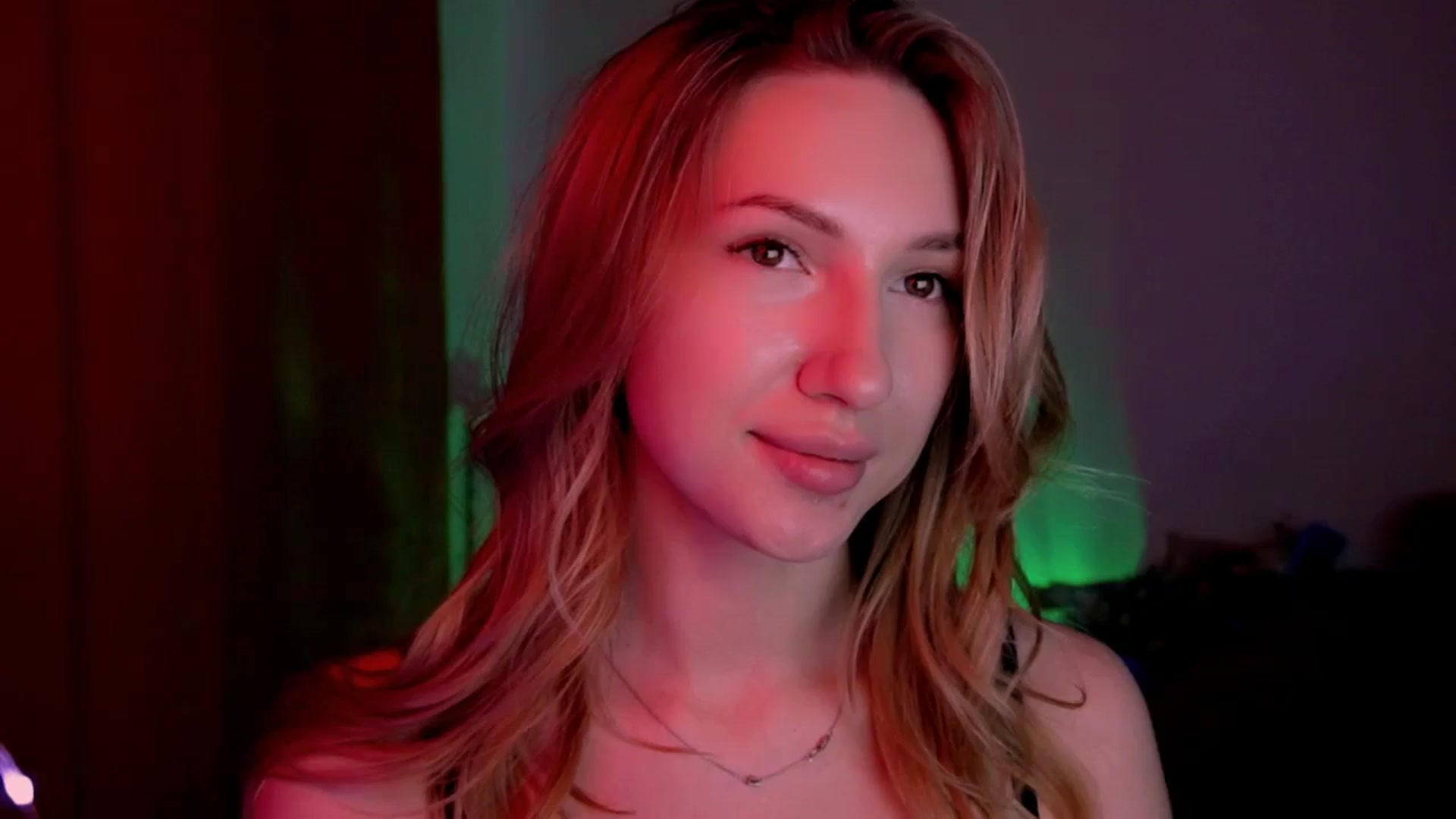 Gallery image thumbnail from LovelyGin's myfreecams stream on, 06/13/2025, 19:11 image 2 of 20