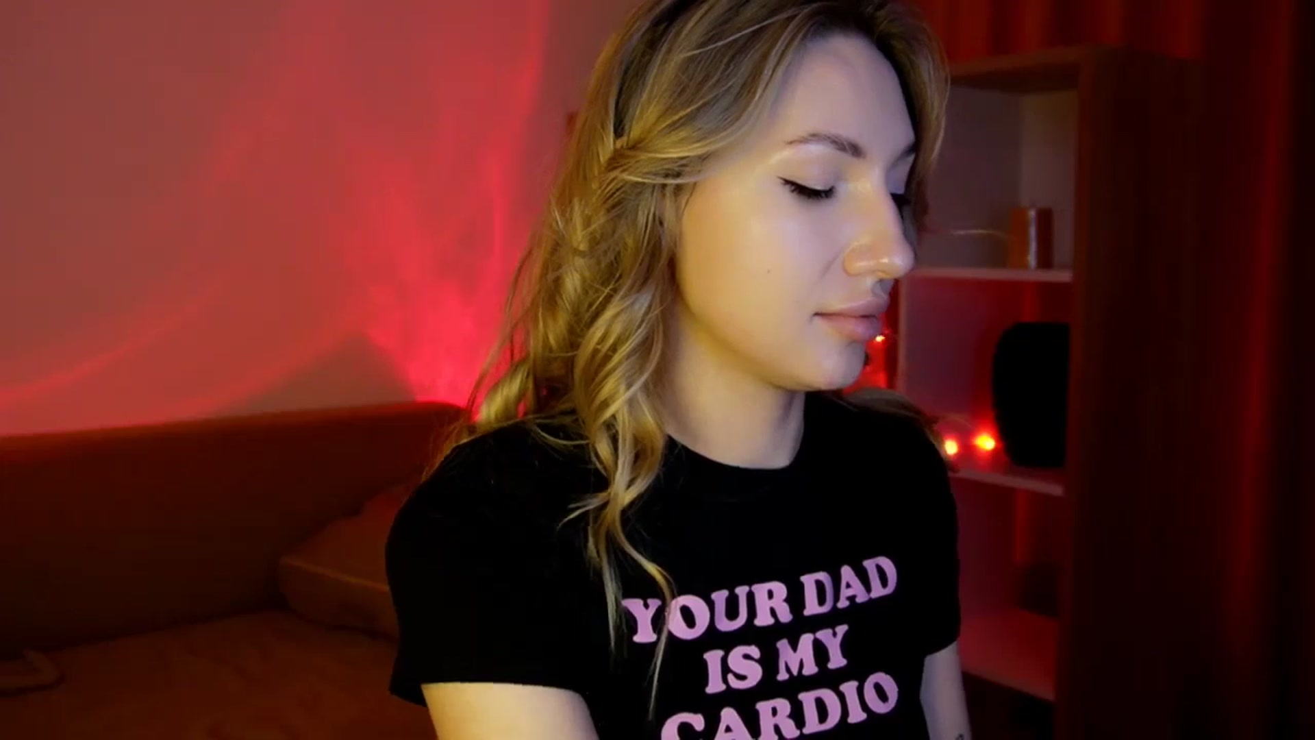 Gallery image thumbnail from LovelyGin's myfreecams stream on, 06/17/2025, 14:20 image 9 of 20