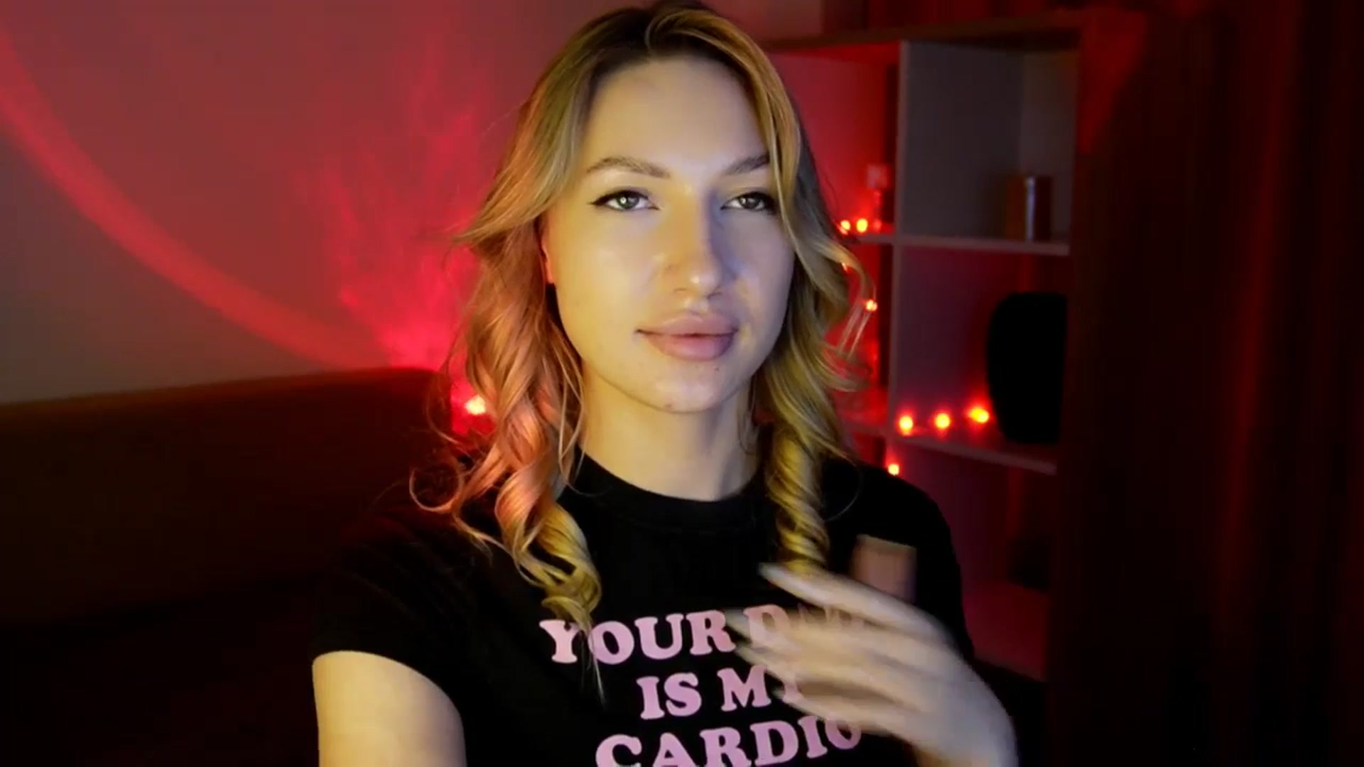 Gallery image thumbnail from LovelyGin's myfreecams stream on, 06/17/2025, 16:26 image 4 of 20