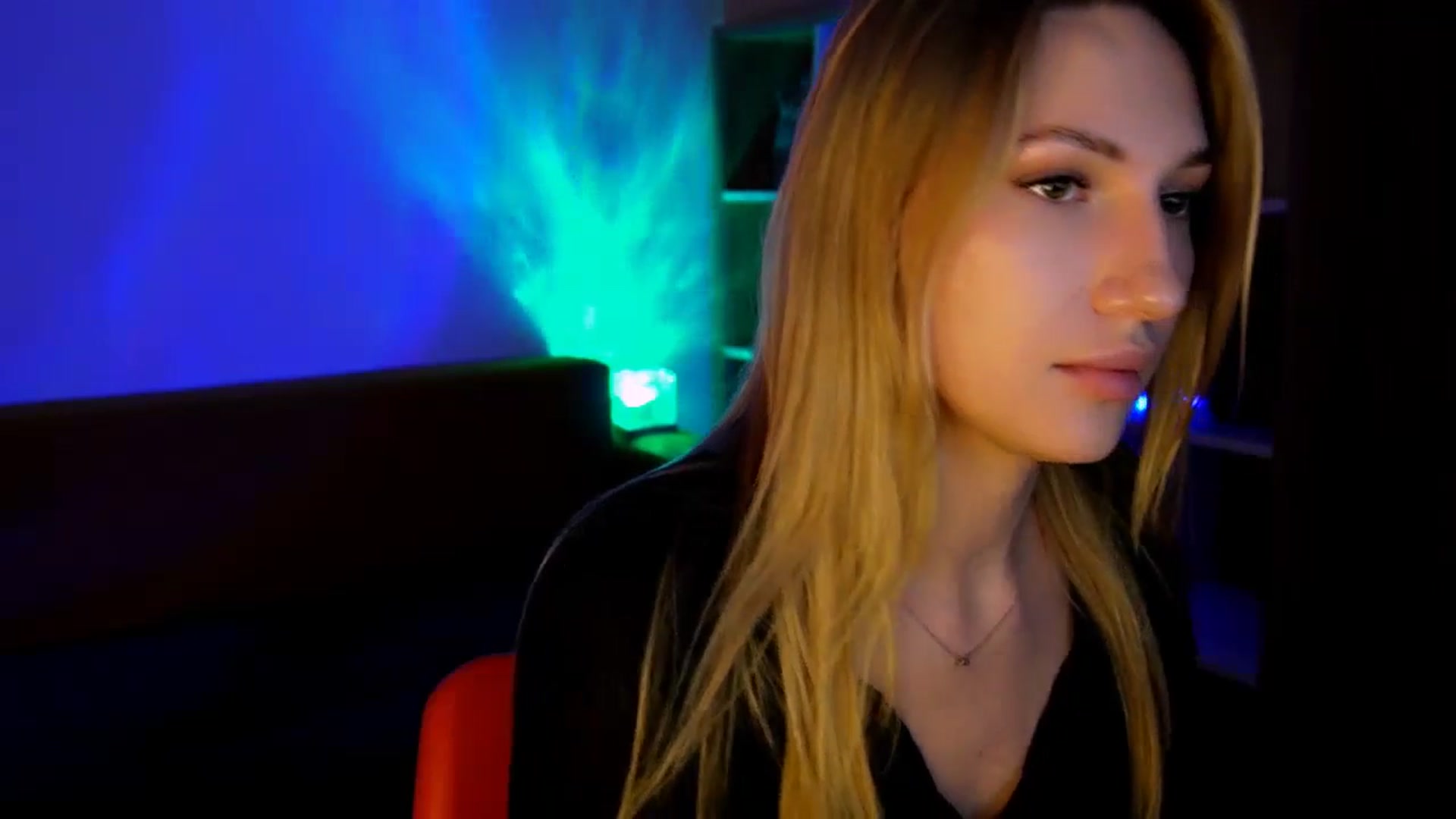 Gallery image thumbnail from LovelyGin's myfreecams stream on, 06/18/2025, 13:28 image 20 of 20