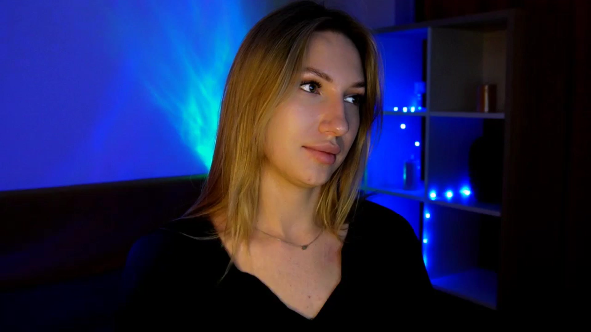 Gallery image thumbnail from LovelyGin's myfreecams stream on, 06/18/2025, 14:30 image 1 of 20