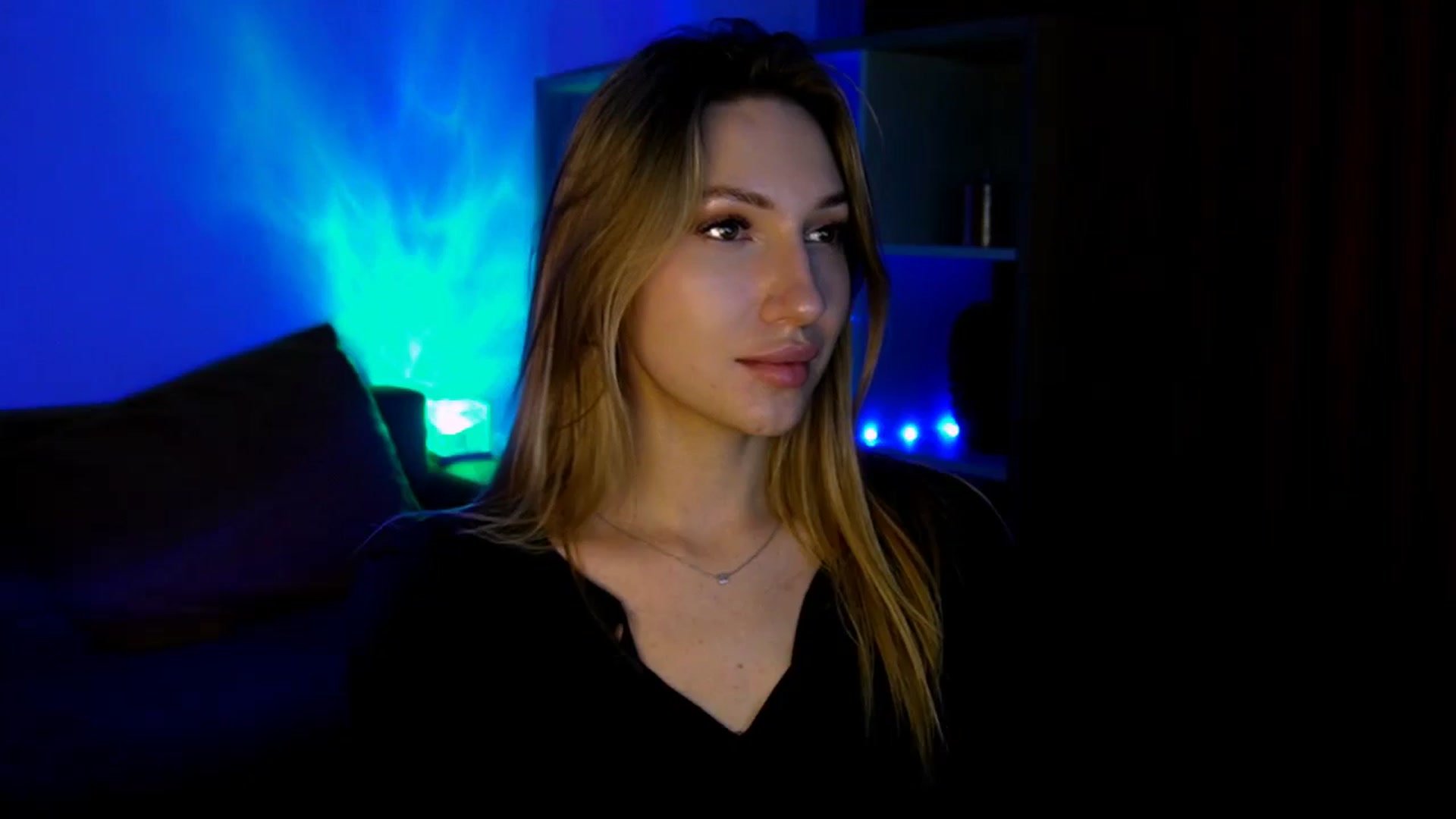 Gallery image thumbnail from LovelyGin's myfreecams stream on, 06/18/2025, 17:55 image 1 of 20