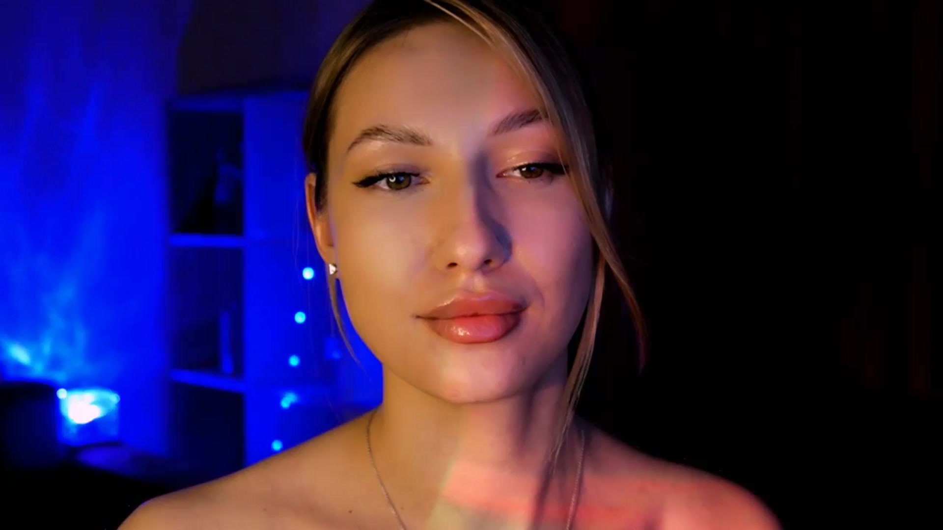 Gallery image thumbnail from LovelyGin's myfreecams stream on, 06/20/2025, 18:14 image 5 of 20
