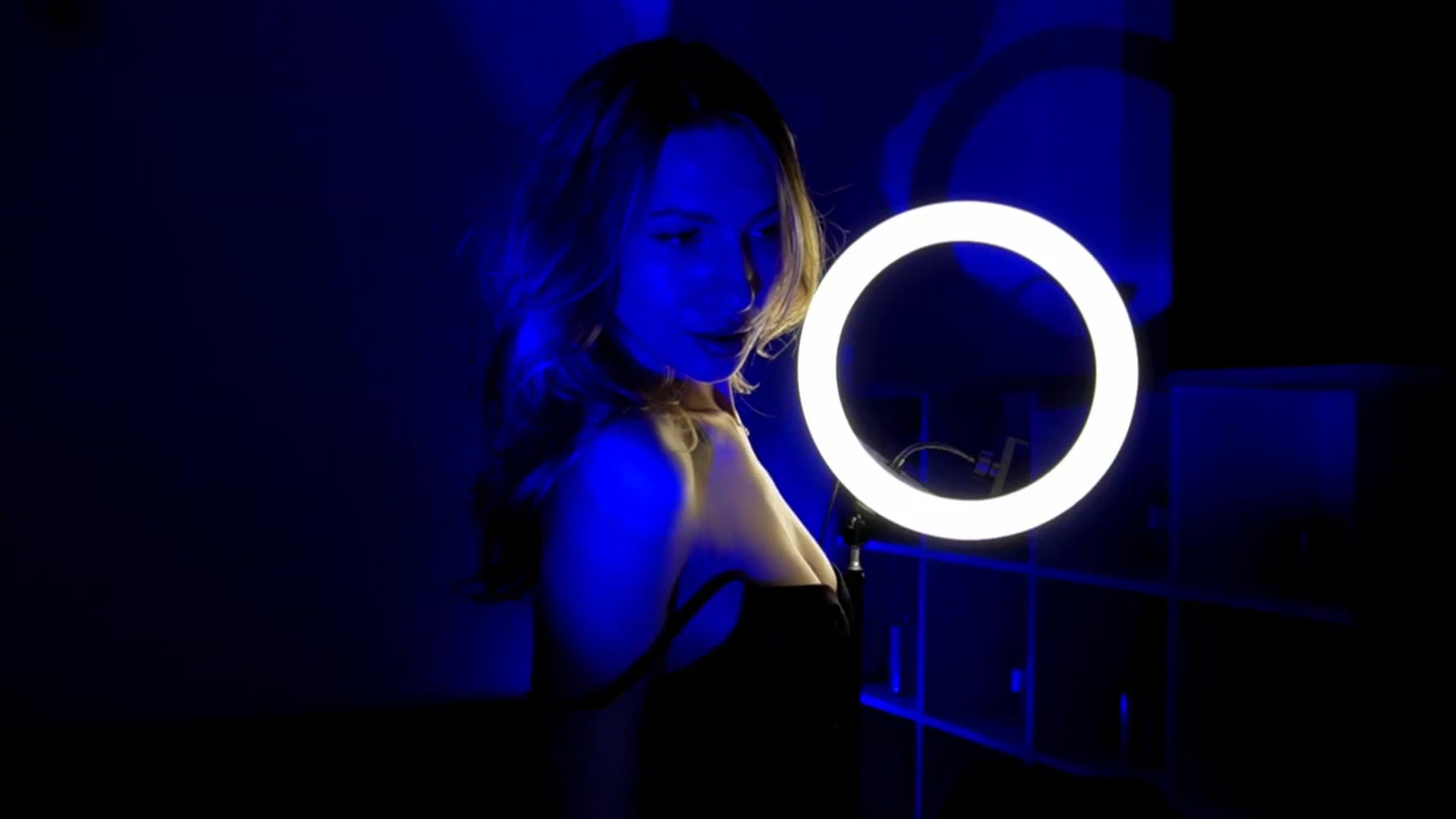 Gallery image thumbnail from LovelyGin's myfreecams stream on, 06/24/2025, 18:29 image 19 of 20