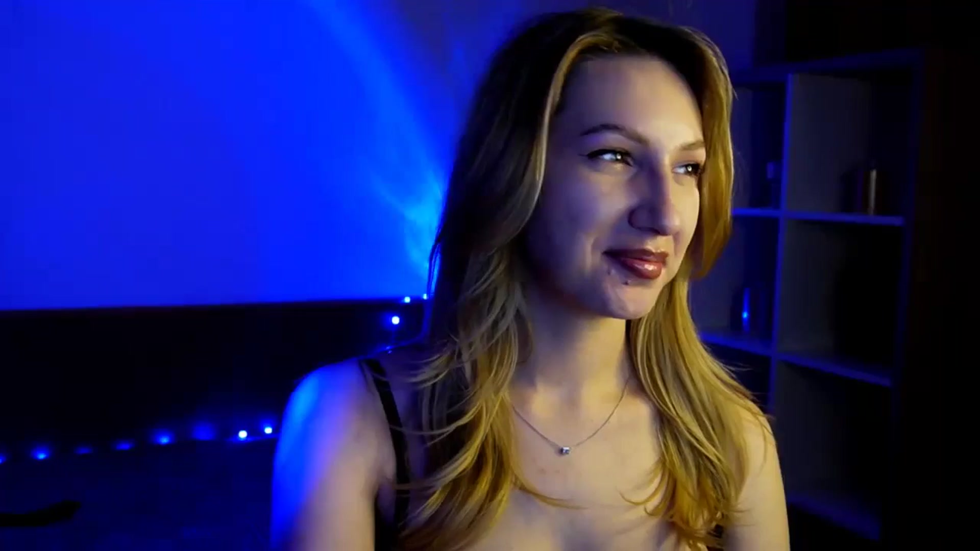 Gallery image thumbnail from LovelyGin's myfreecams stream on, 06/24/2025, 19:02 image 3 of 20
