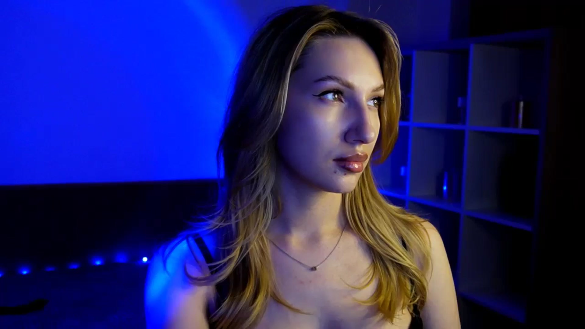 Gallery image thumbnail from LovelyGin's myfreecams stream on, 06/24/2025, 19:02 image 2 of 20