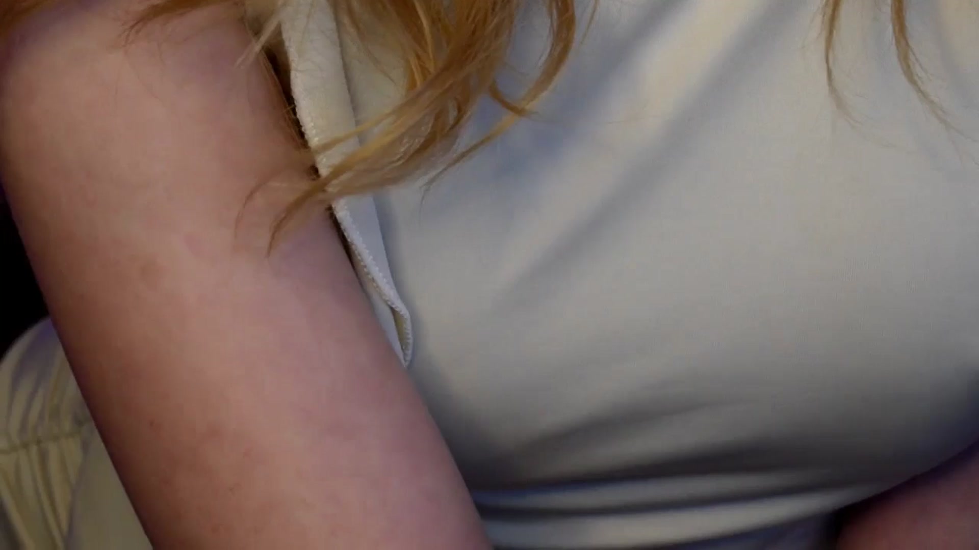 Gallery image thumbnail from LovelyGin's myfreecams stream on, 06/26/2025, 19:11 image 3 of 20