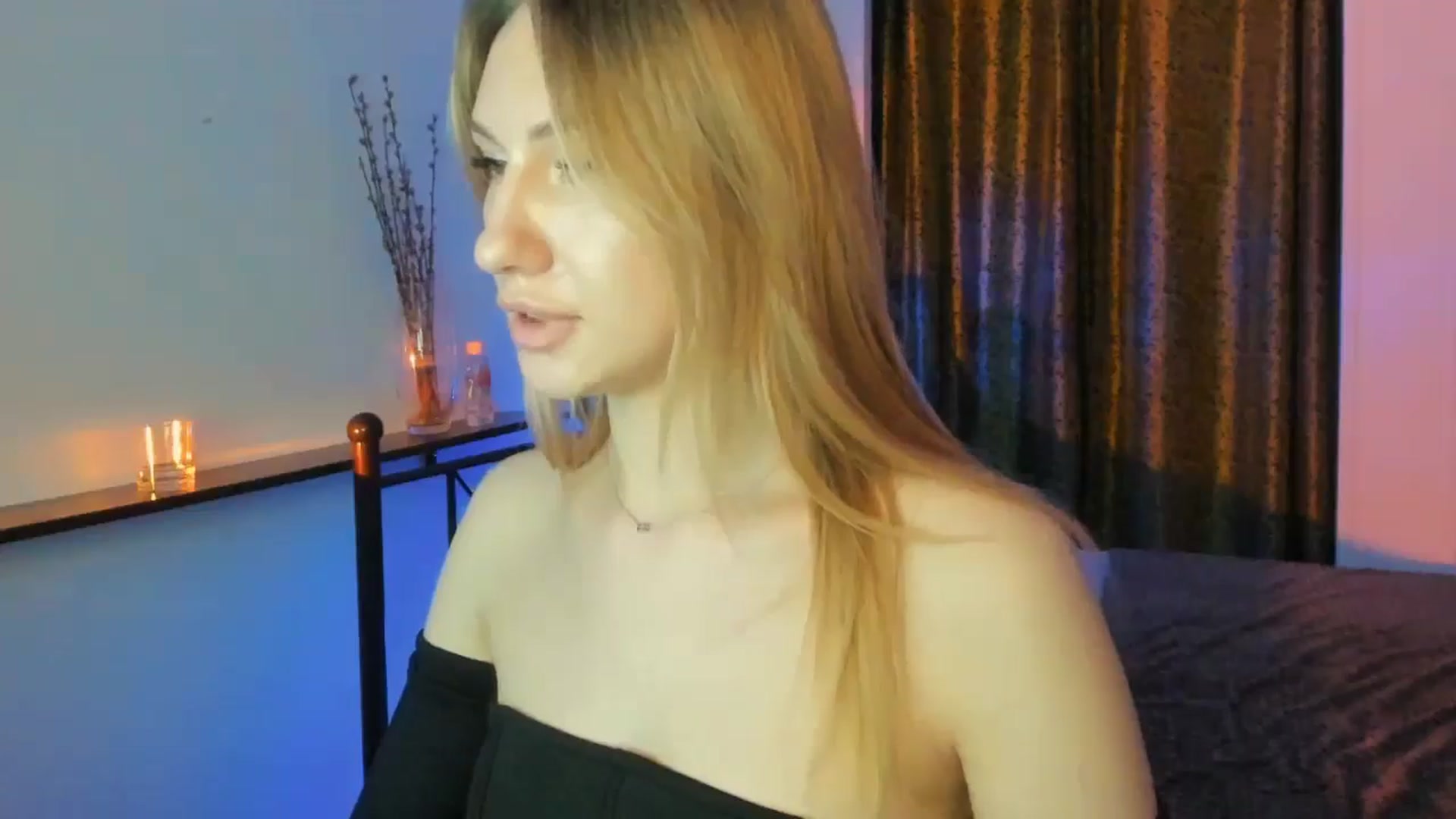 Gallery image thumbnail from LovelyGin's myfreecams stream on, 06/30/2025, 17:45 image 15 of 20