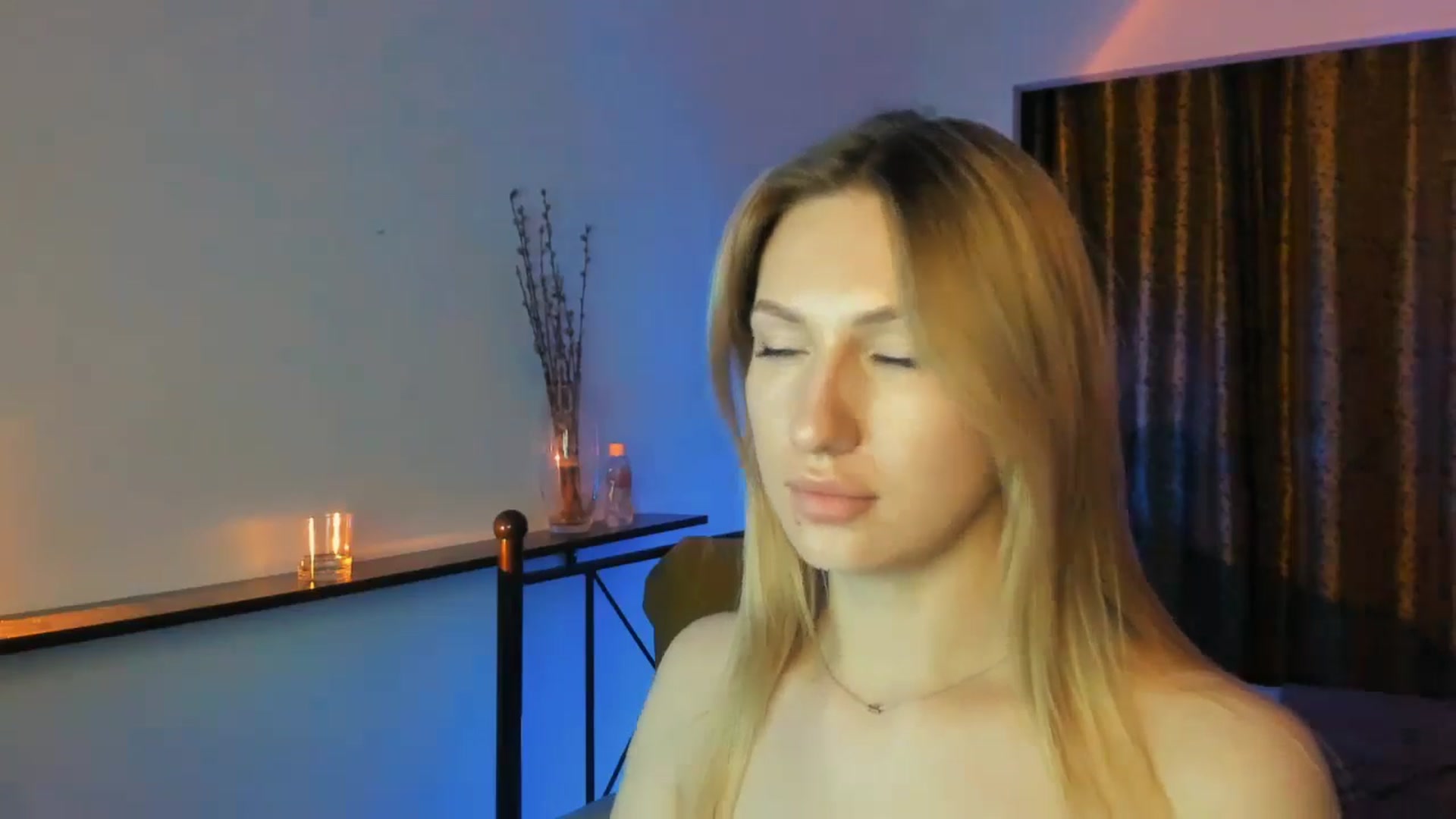 Gallery image thumbnail from LovelyGin's myfreecams stream on, 06/30/2025, 19:04 image 5 of 20