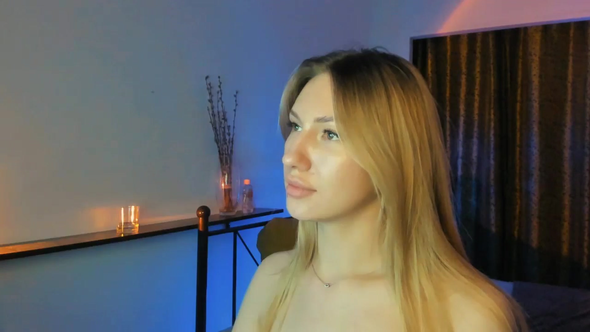 Gallery image thumbnail from LovelyGin's myfreecams stream on, 06/30/2025, 19:04 image 4 of 20