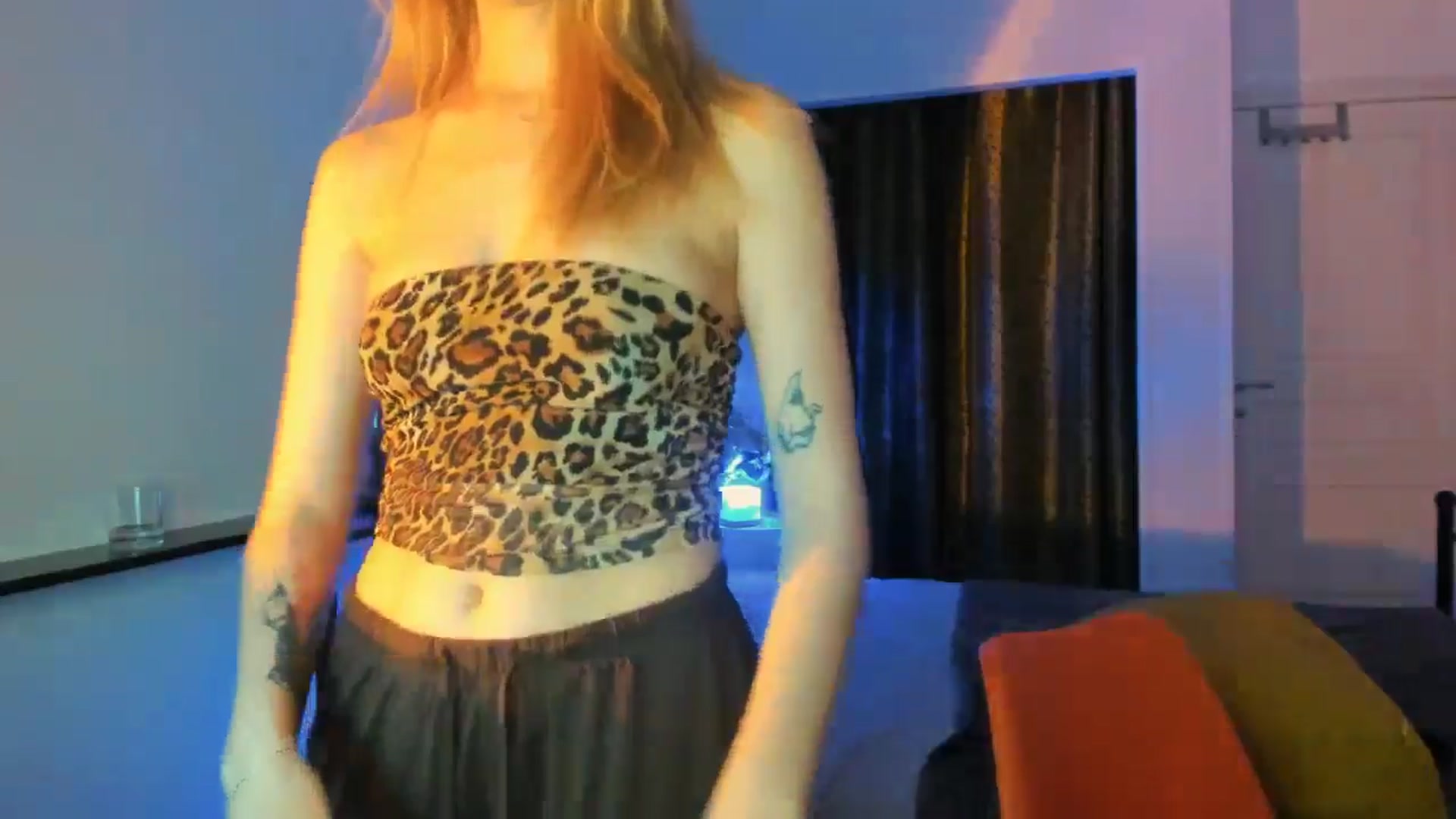 Gallery image thumbnail from LovelyGin's myfreecams stream on, 06/30/2025, 19:04 image 13 of 20