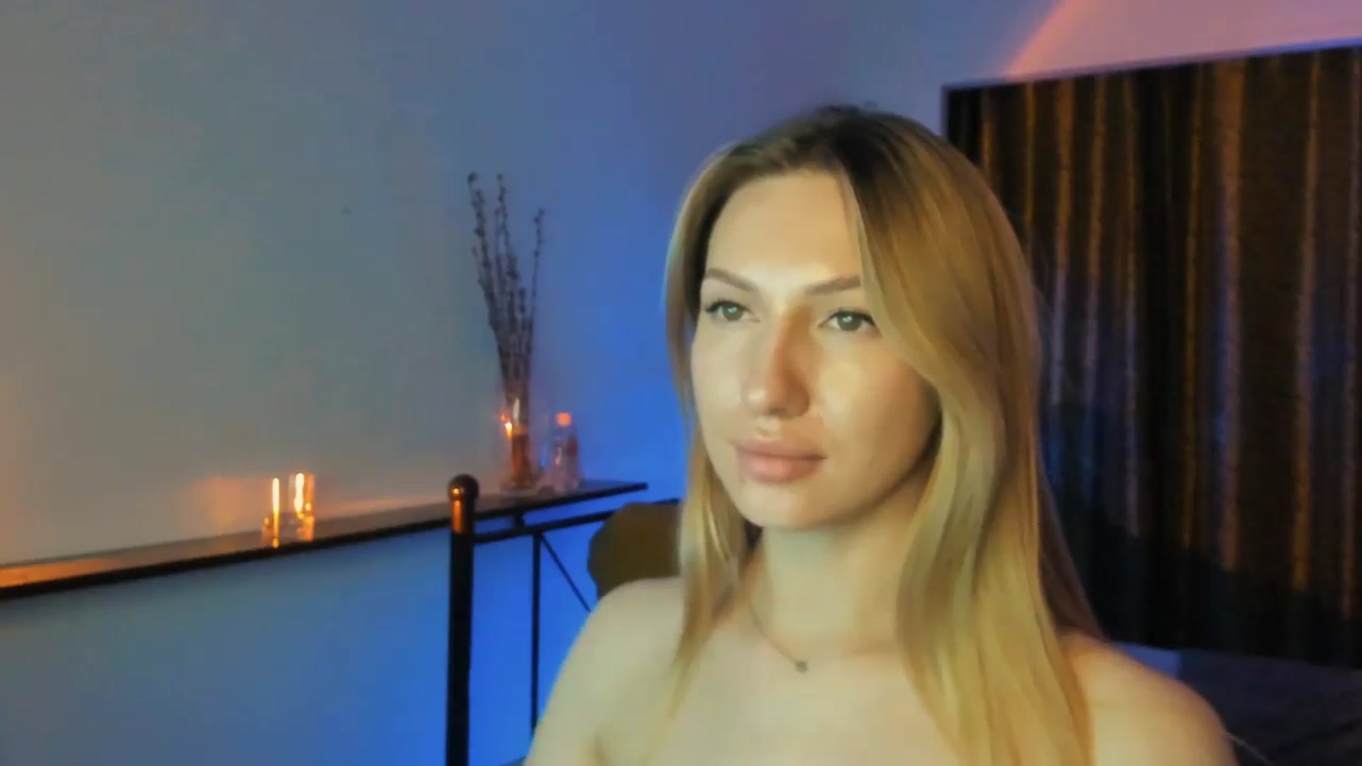 Gallery image thumbnail from LovelyGin's myfreecams stream on, 06/30/2025, 19:04 image 3 of 20