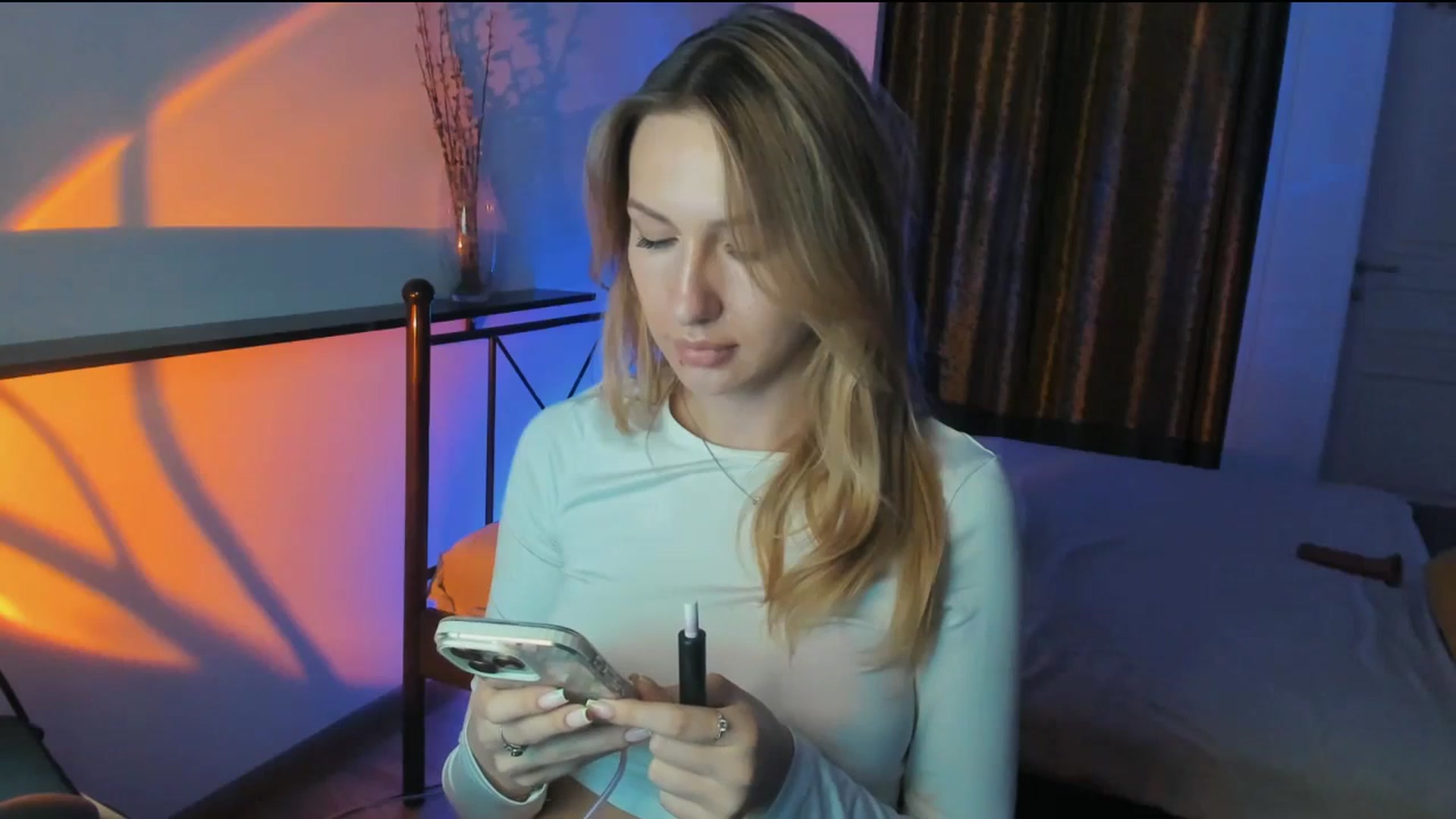 Gallery image thumbnail from LovelyGin's myfreecams stream on, 07/01/2025, 19:07 image 11 of 20