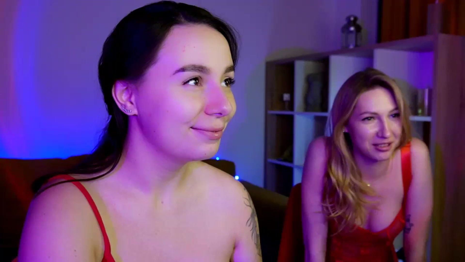 Gallery image thumbnail from LovelyGin's myfreecams stream on, 07/10/2025, 16:26 image 1 of 20