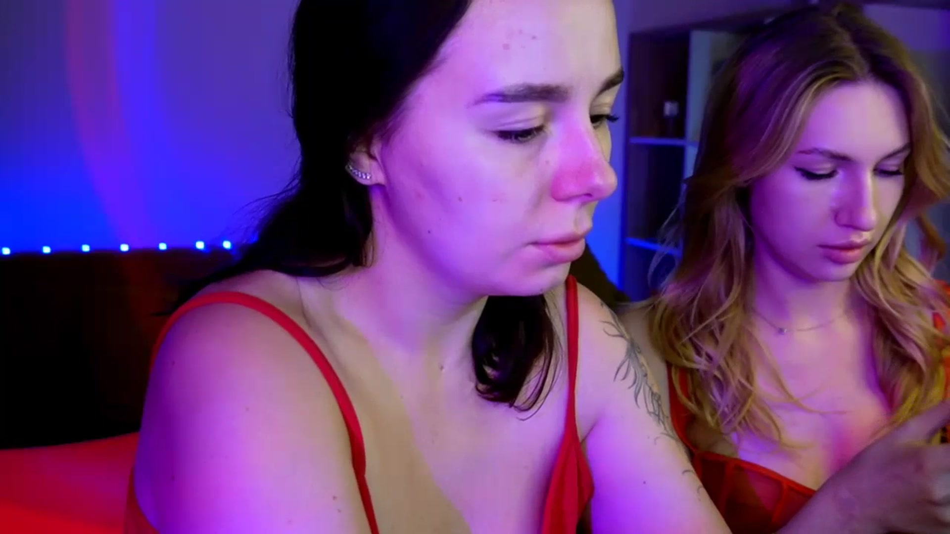 Gallery image thumbnail from LovelyGin's myfreecams stream on, 07/10/2025, 17:08 image 2 of 20